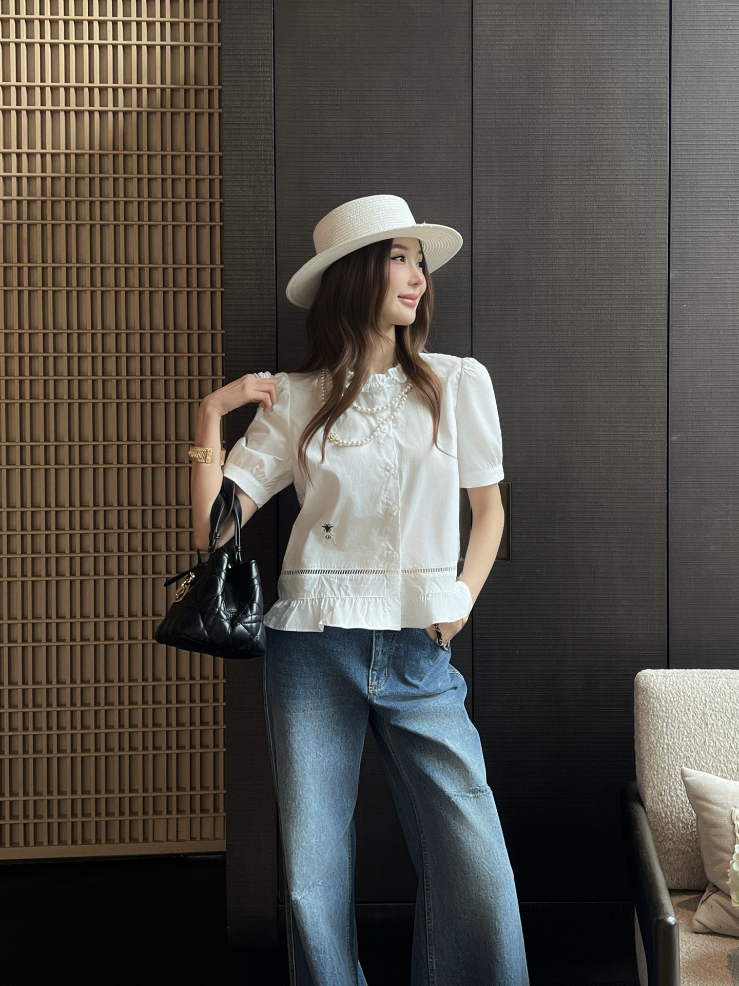 CD 26ss ruffle trim shirt