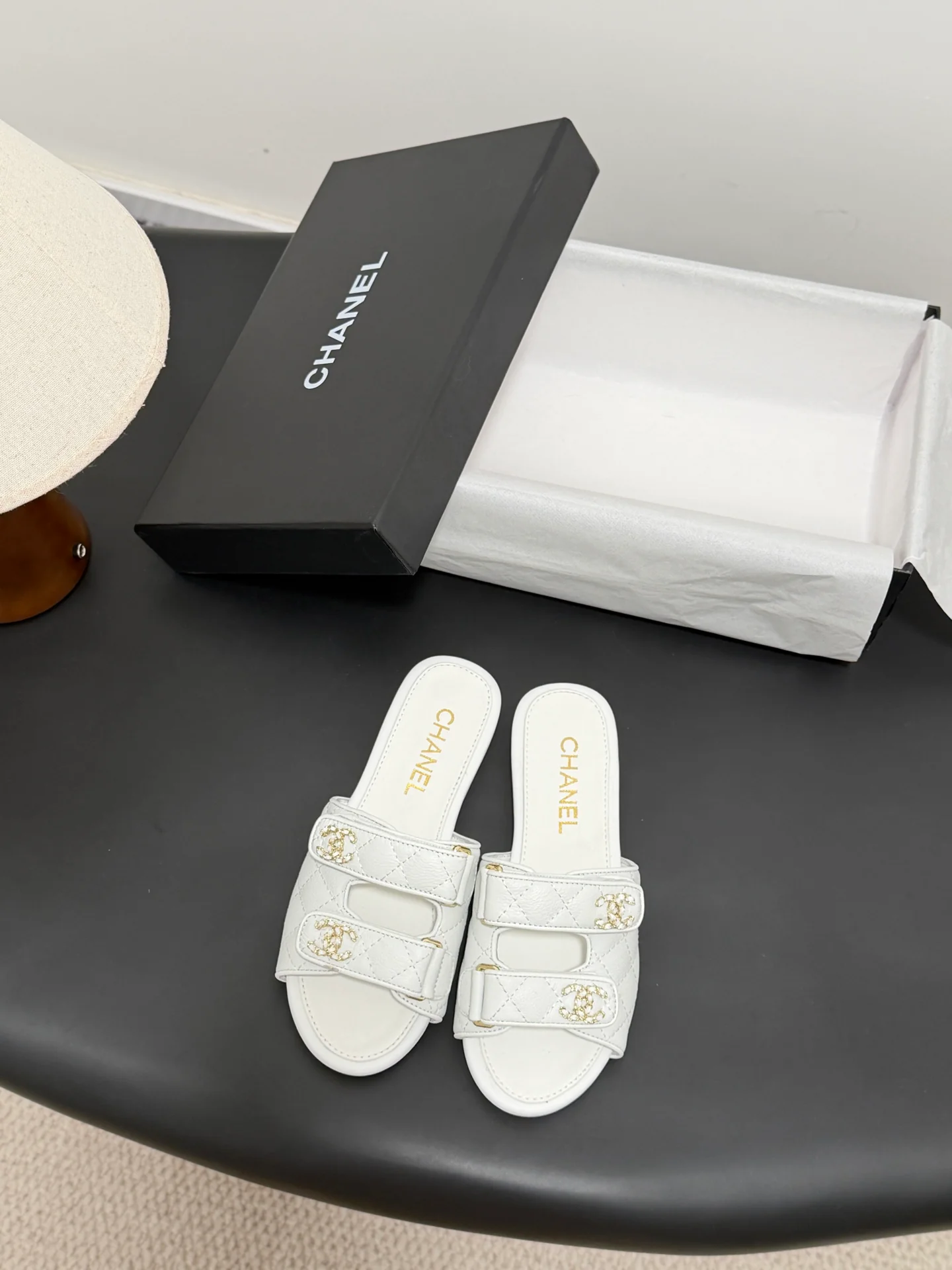 Chan 26ss slippers