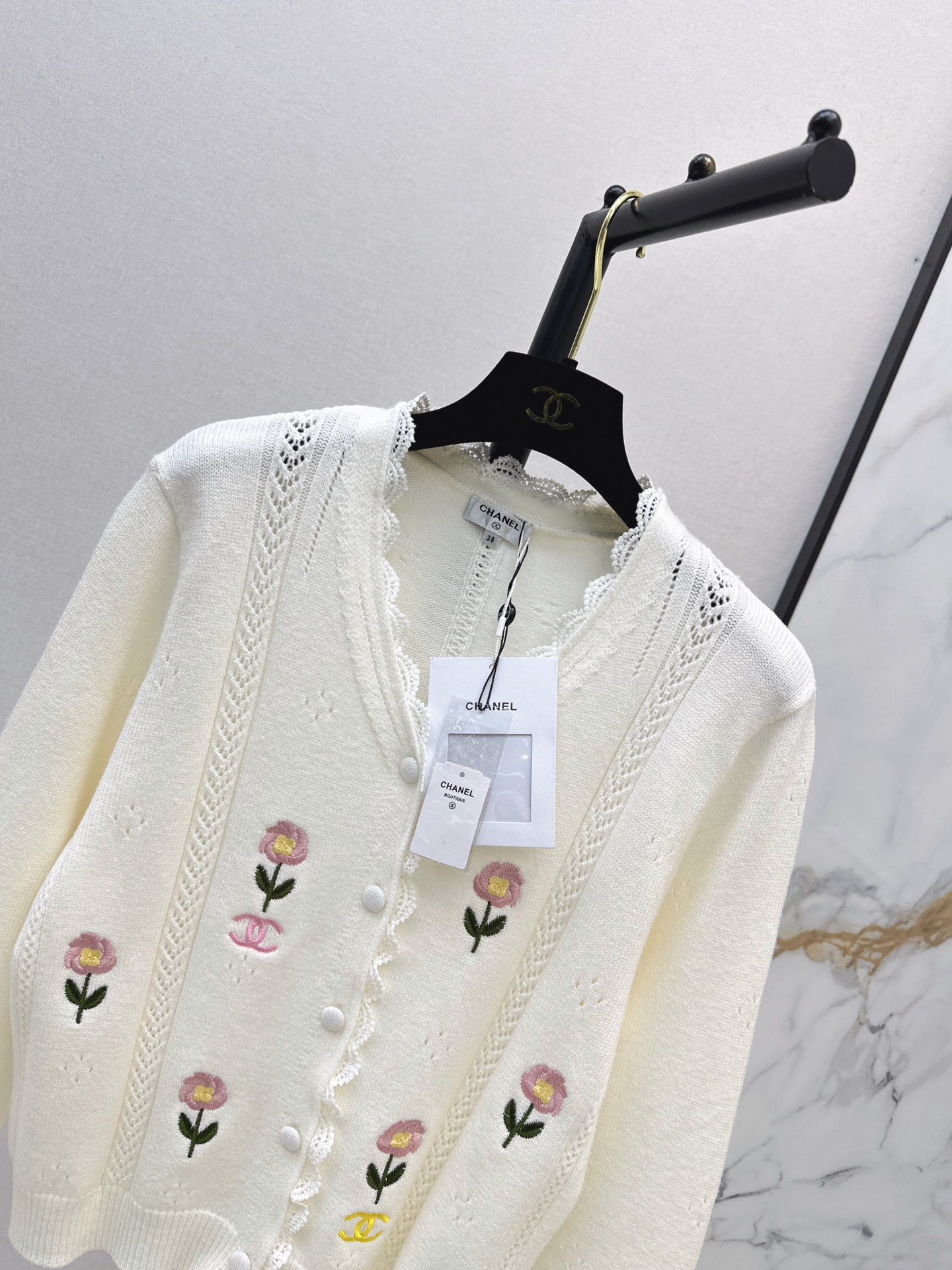Chan 26fw embroidery knit cardigan