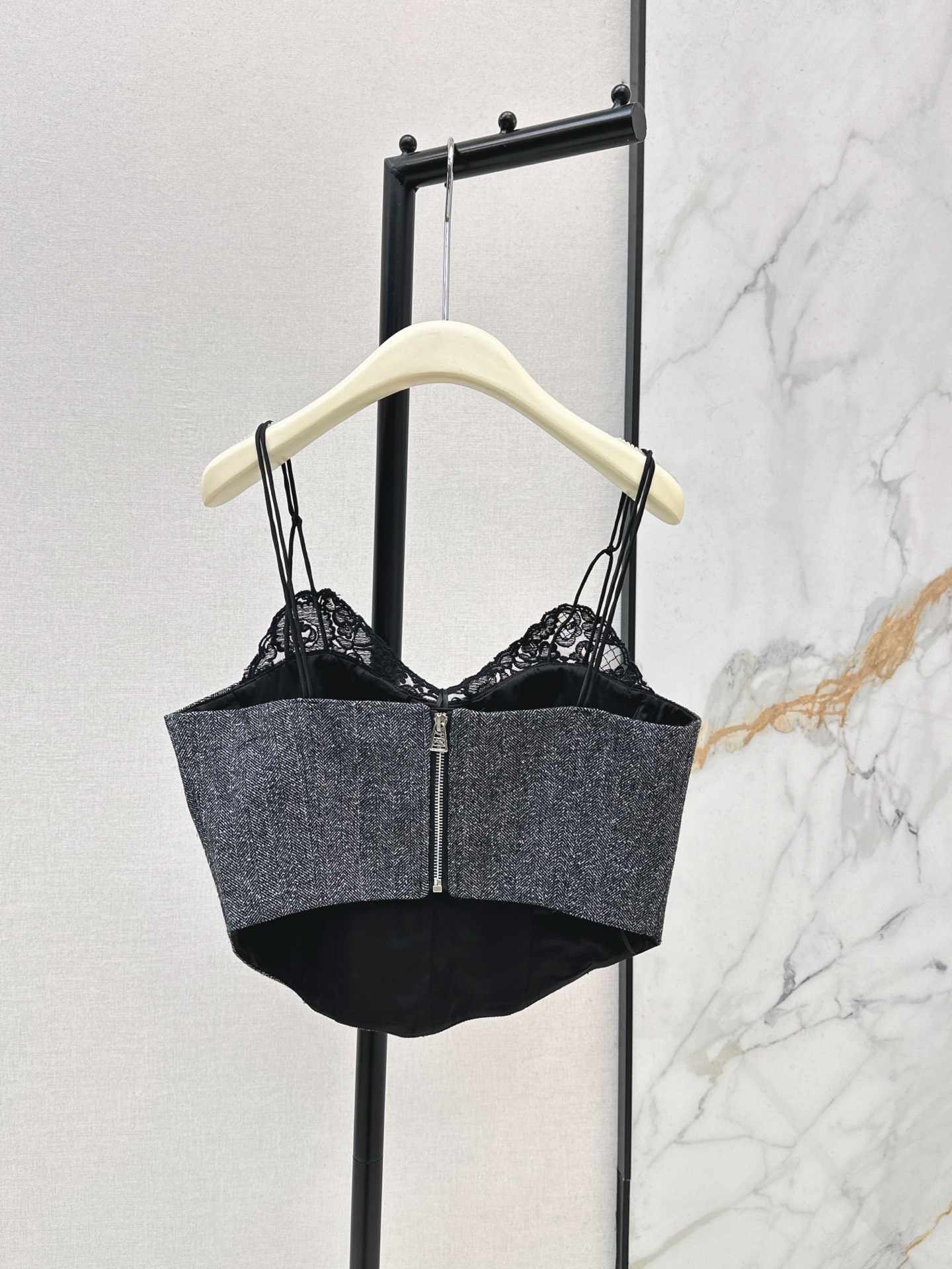 ES 26ss lace camisole