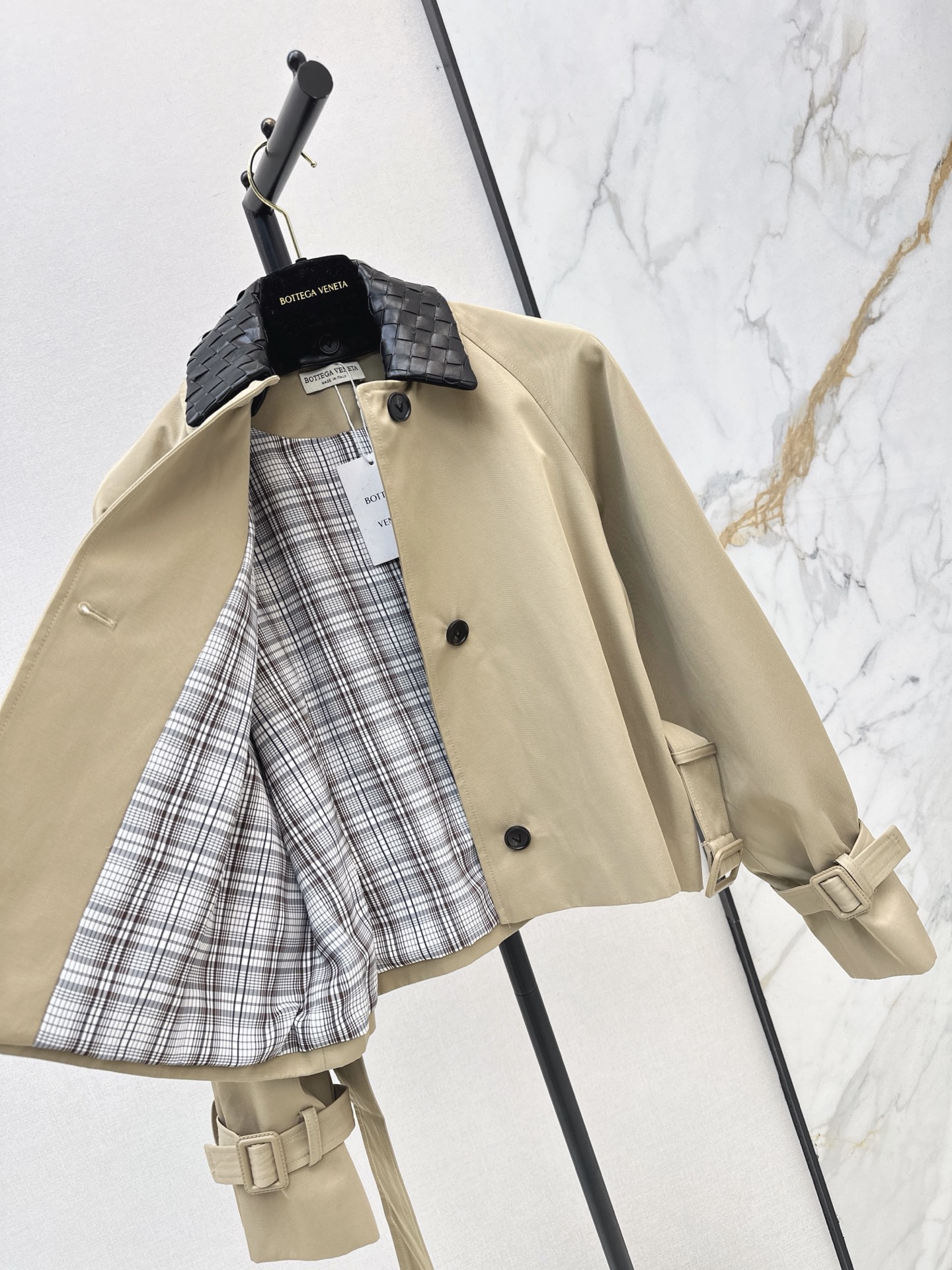Bott 26fw cropped trench coats