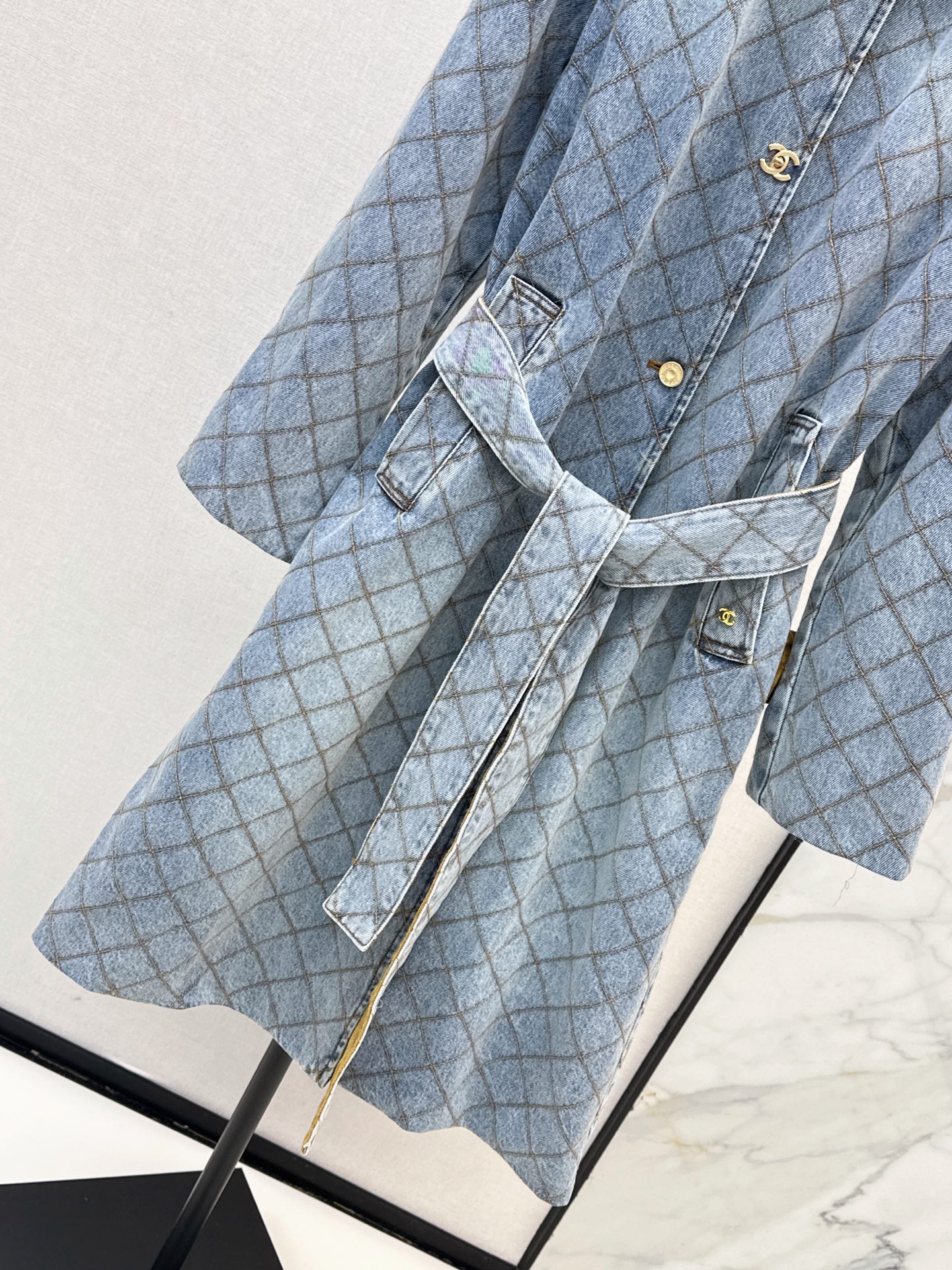 Chan 26fw belted denim trench coats