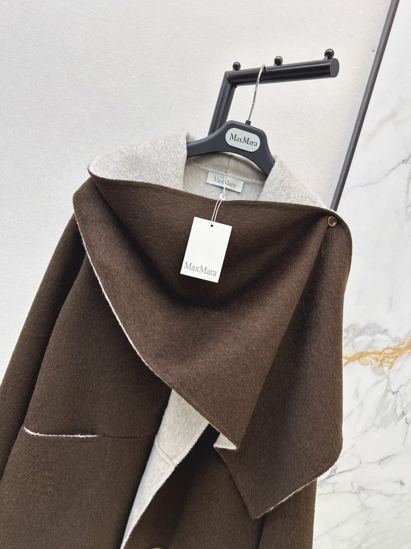 Max 26fw cropped woolen overcoats