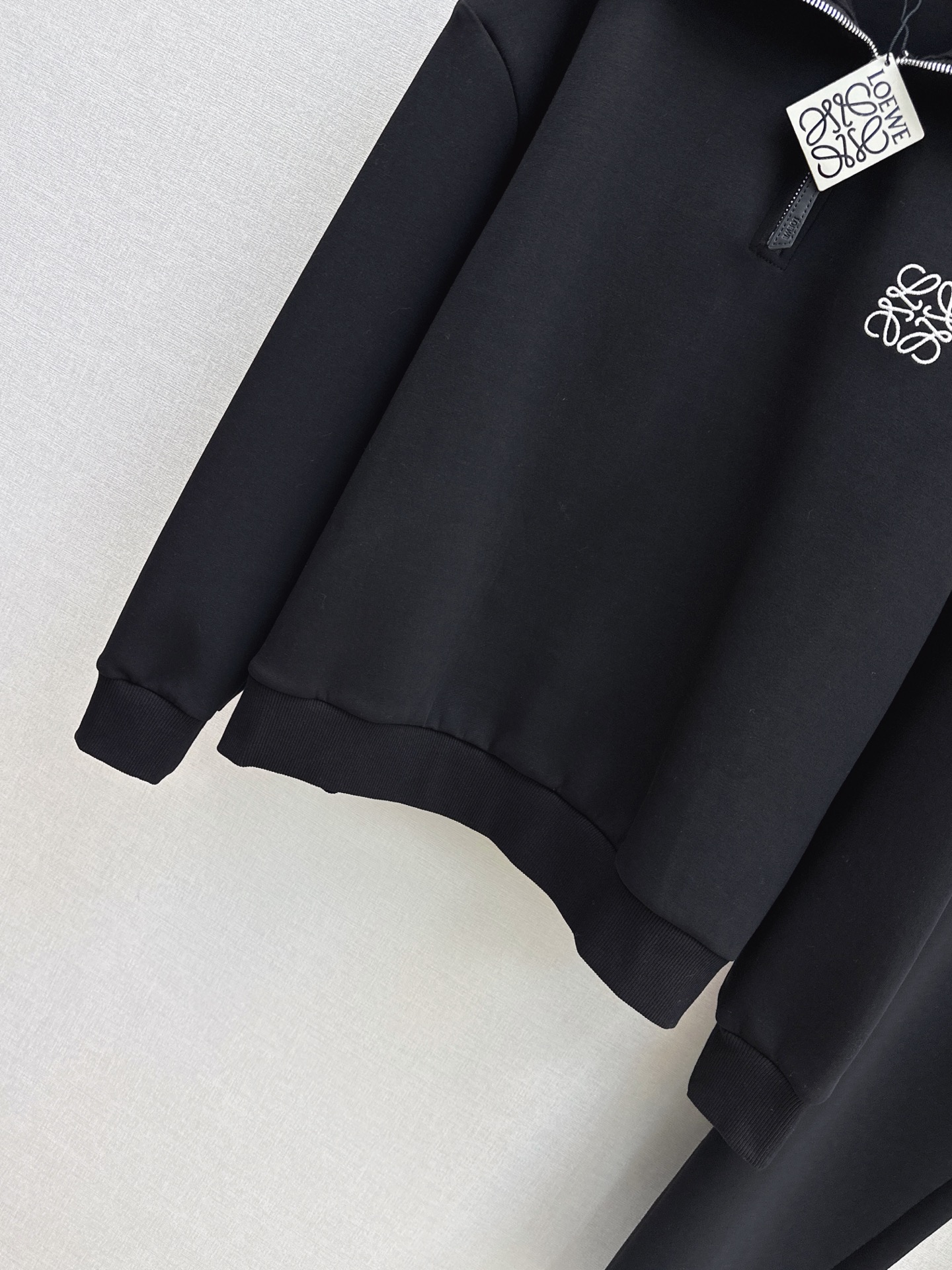 Loe 26fw half-zip sweatshirt pants sets