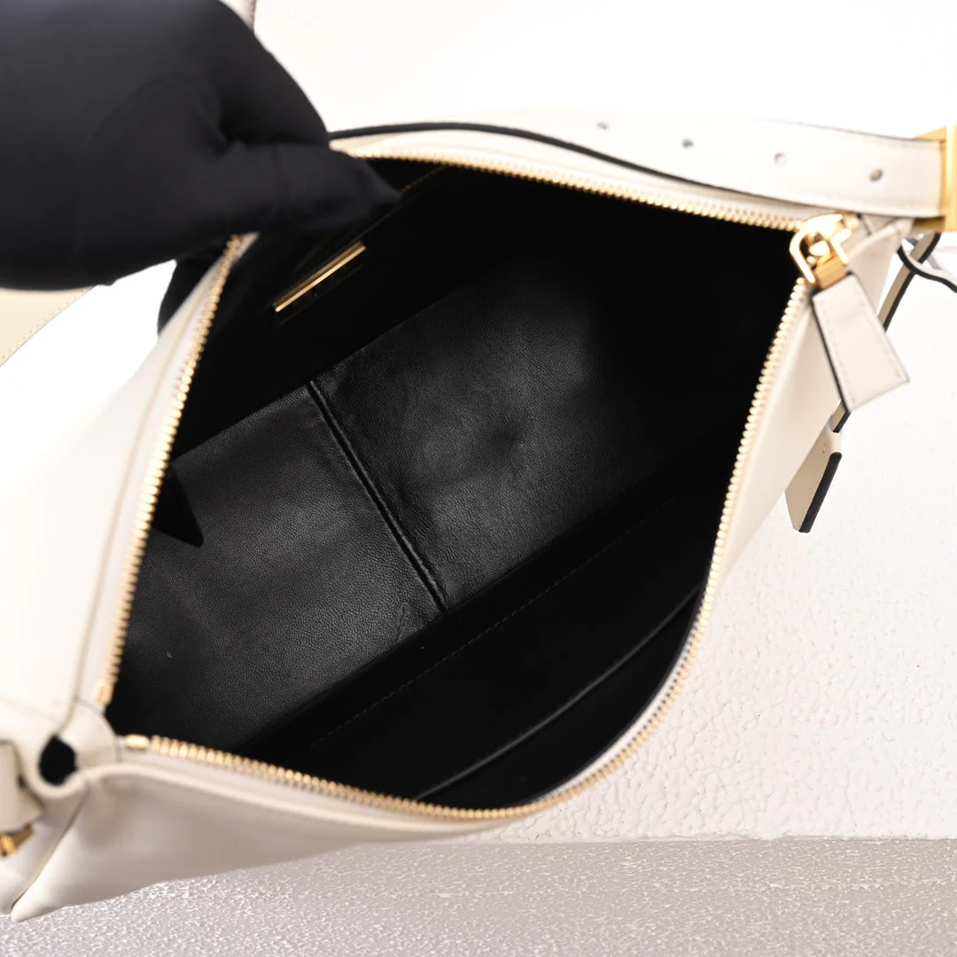 PD  Aimée large leather shoulder bag