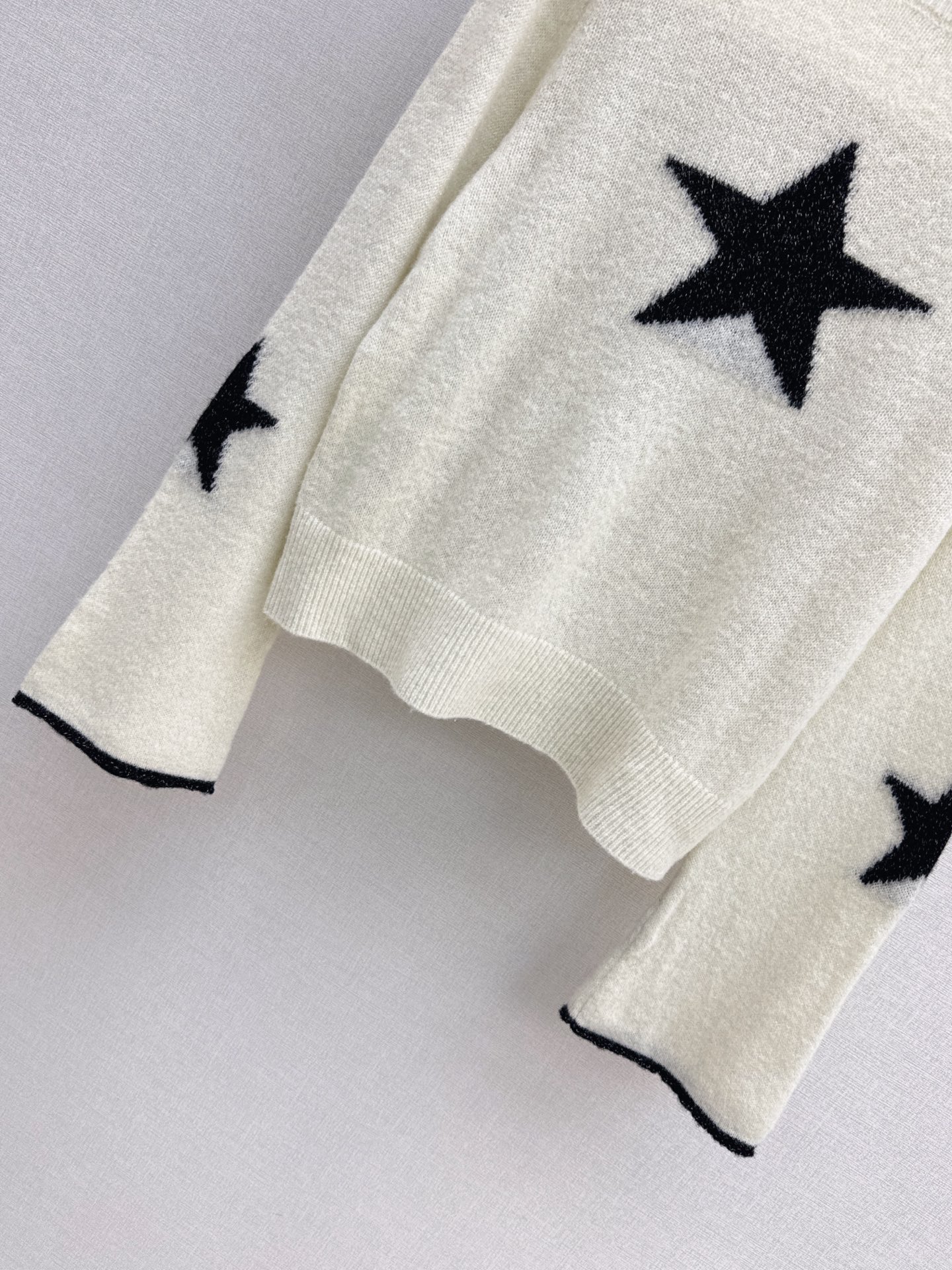 CD 26fw knit sweater