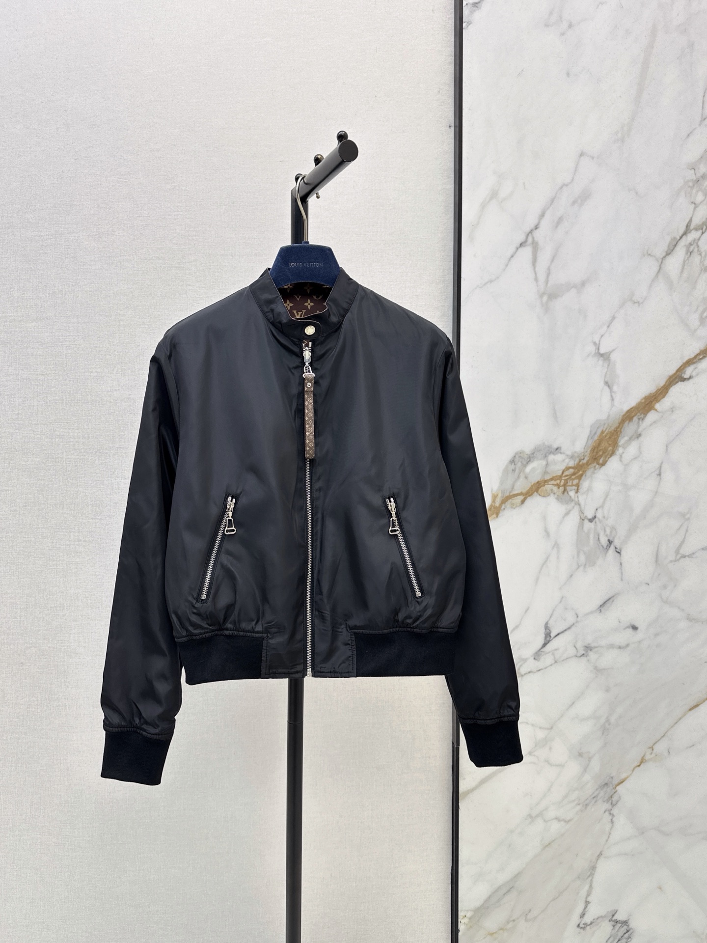 Loui 26fw reversible jacket