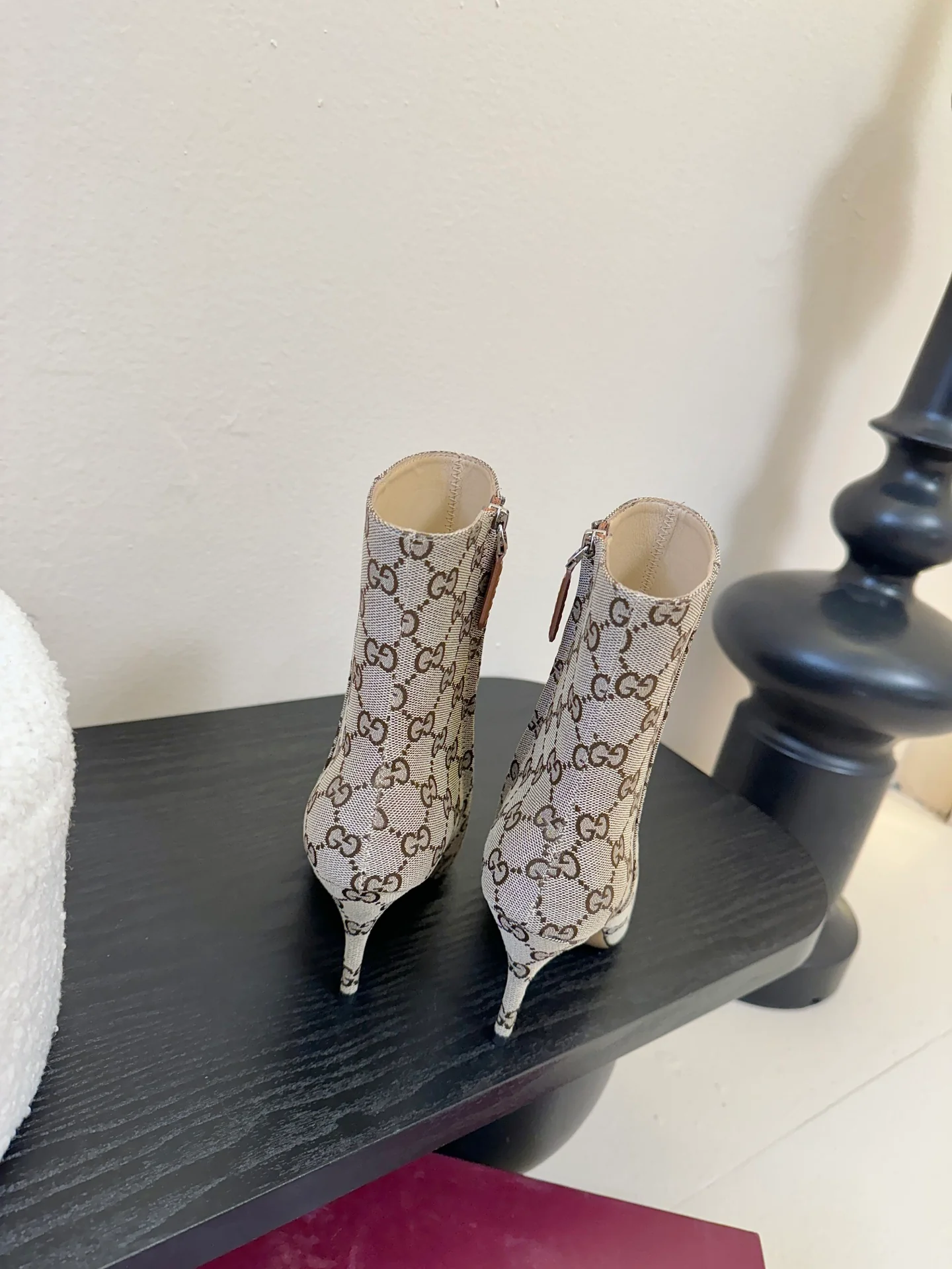 Gucc 25fw heel ankle boots