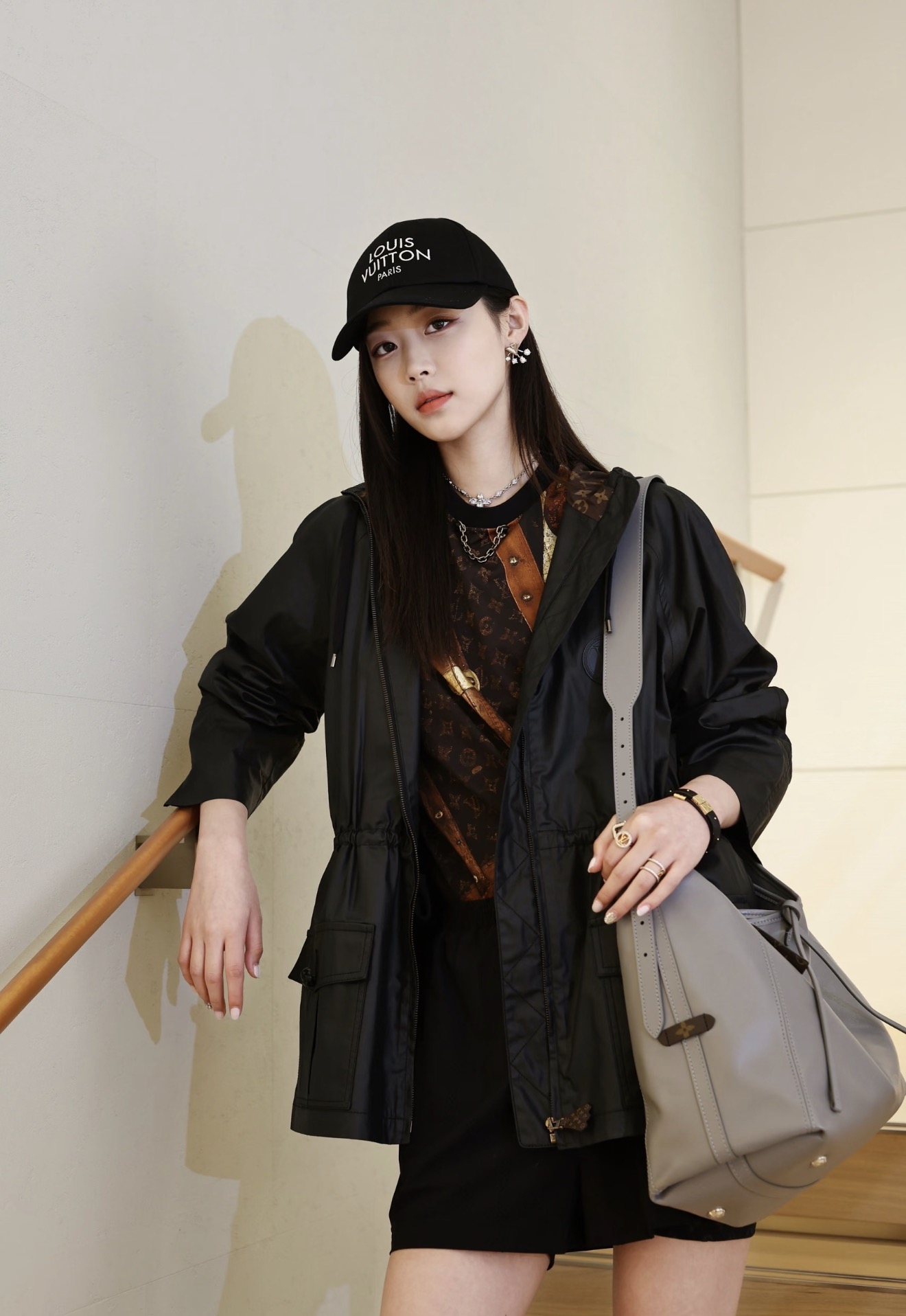 Loui 26fw hooded trench coats