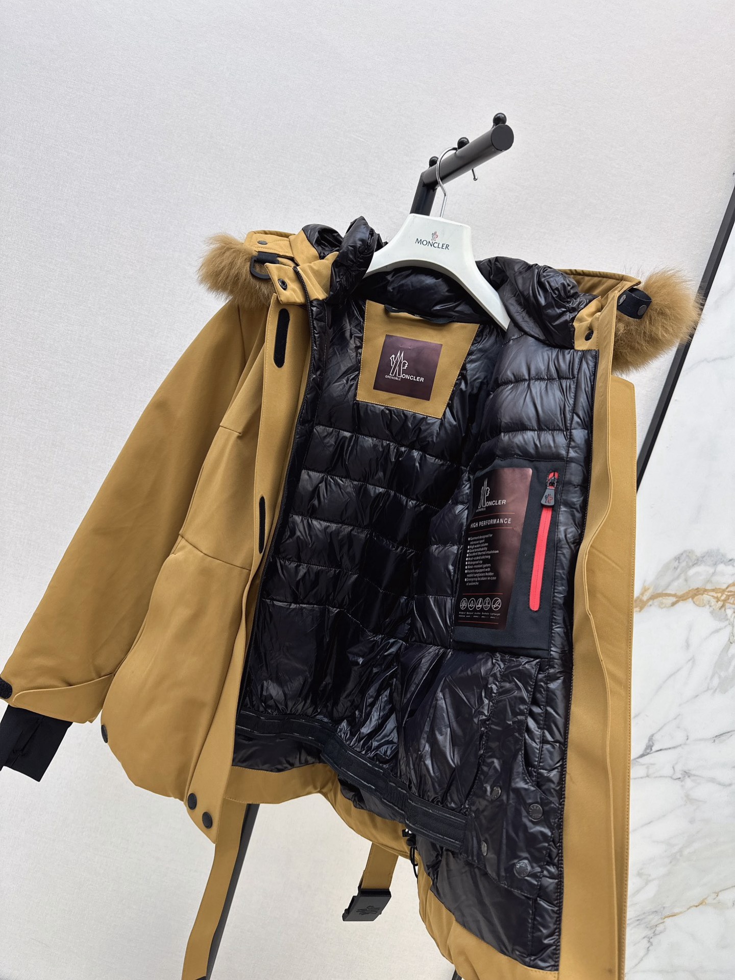 Monc 26fw hooded ski down jacket