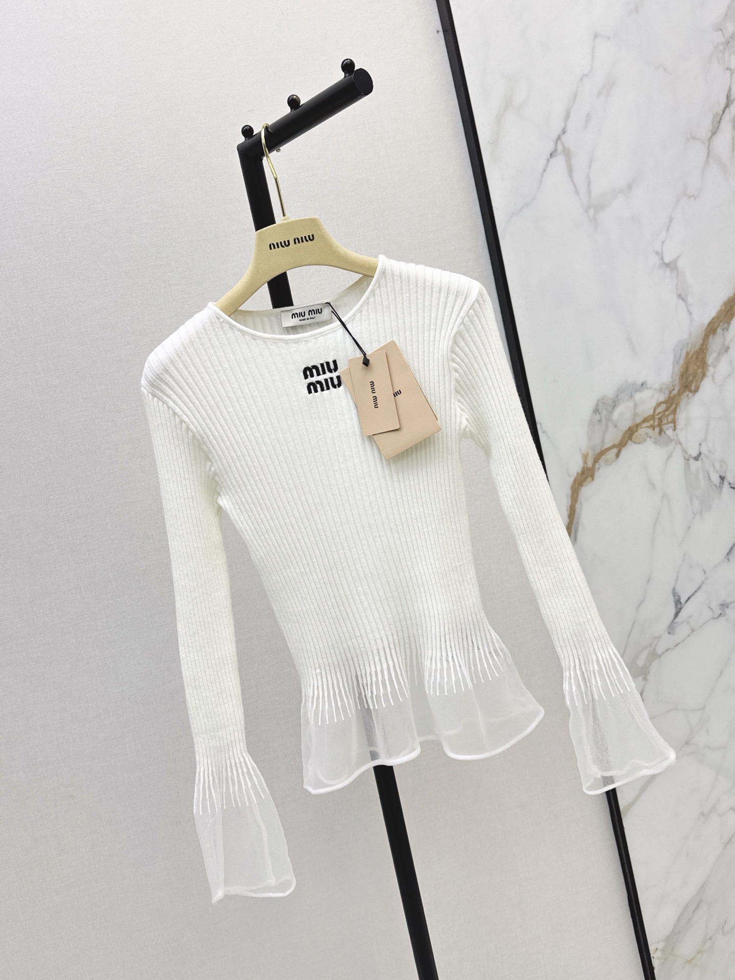 Miu 26fw contract mest knitwear