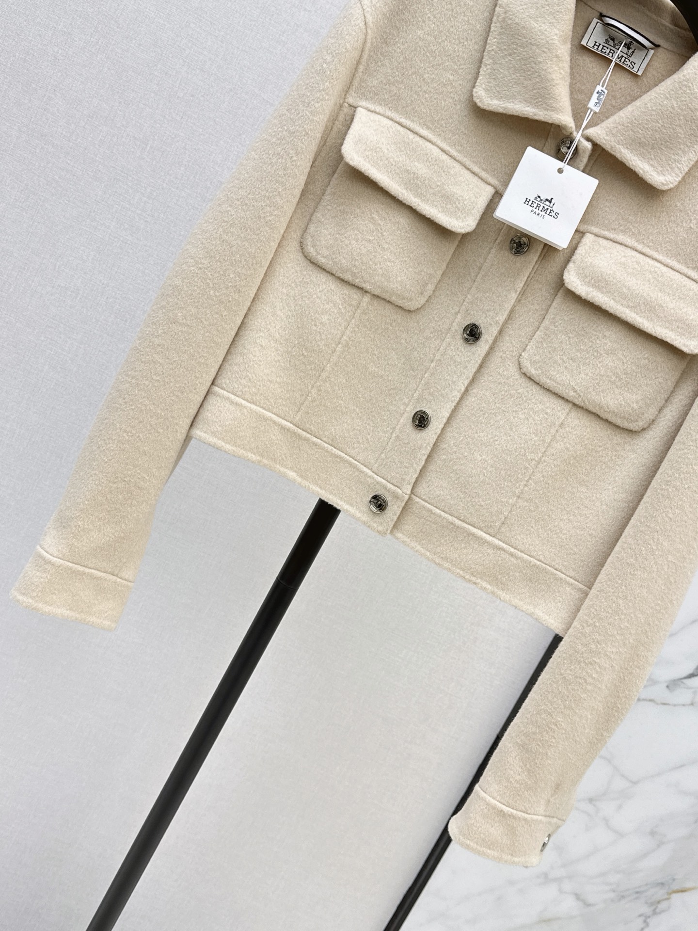 Her 26fw cashmere cropped jacket