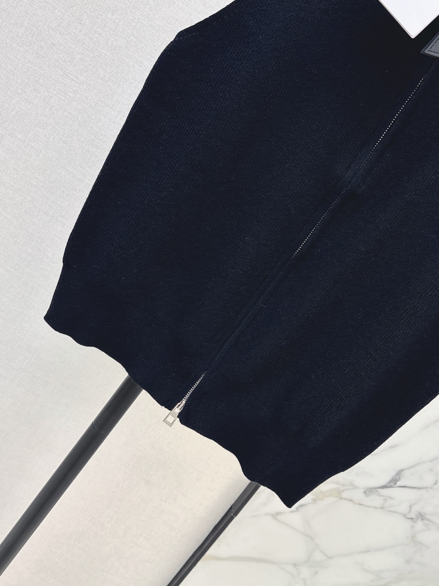 Celi 26fw knit vest