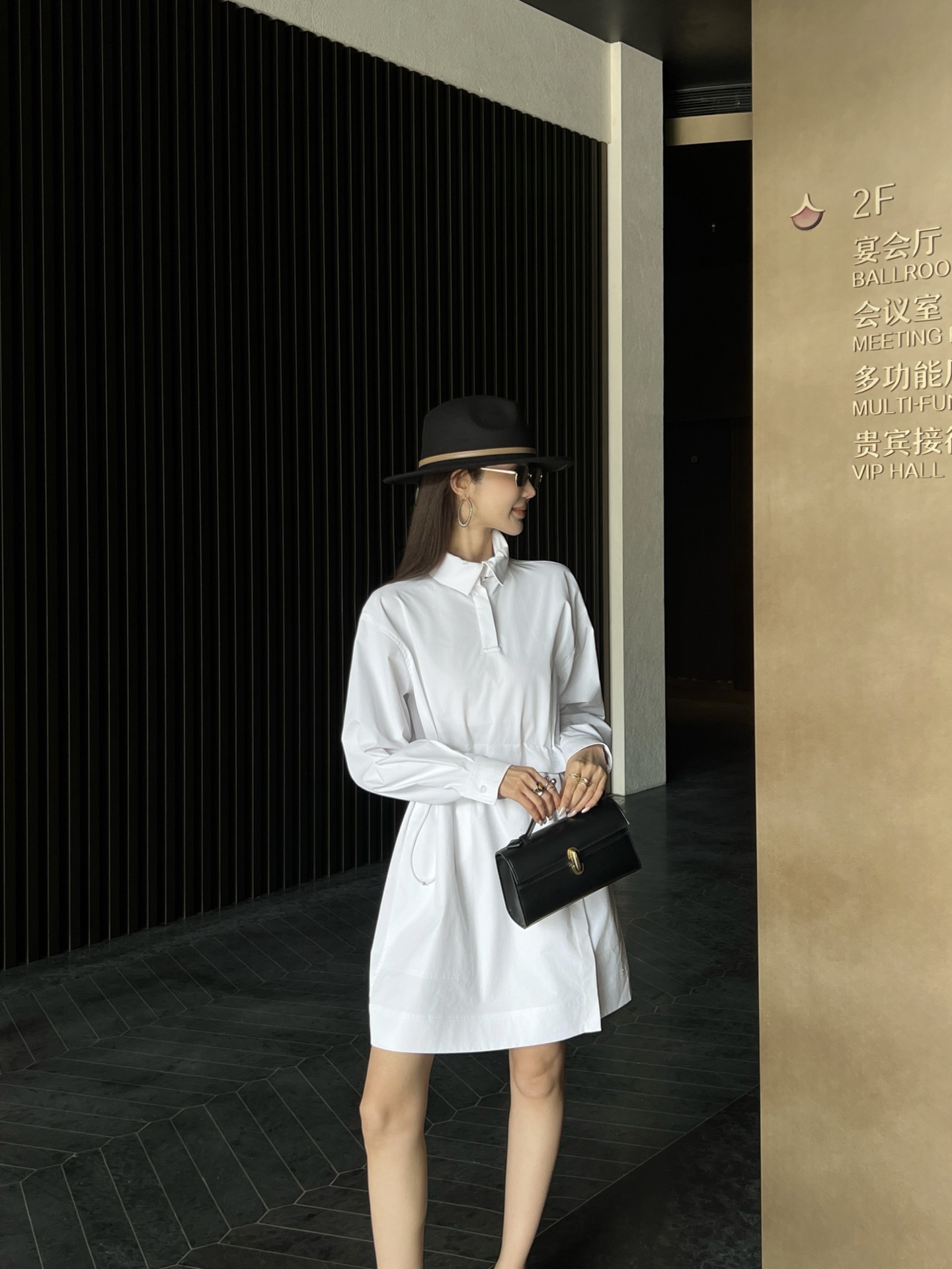 Her 26fw drawstring dress