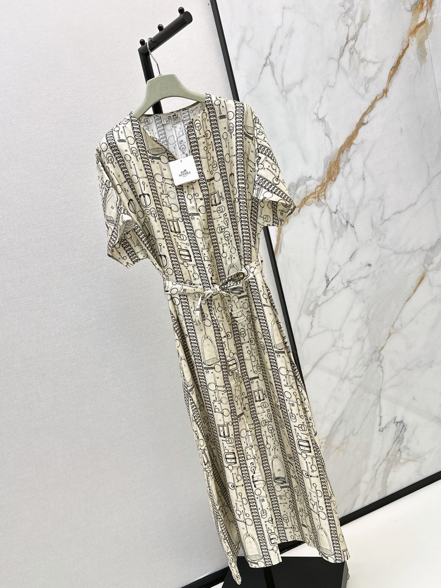 Her 26fw pring silk dress