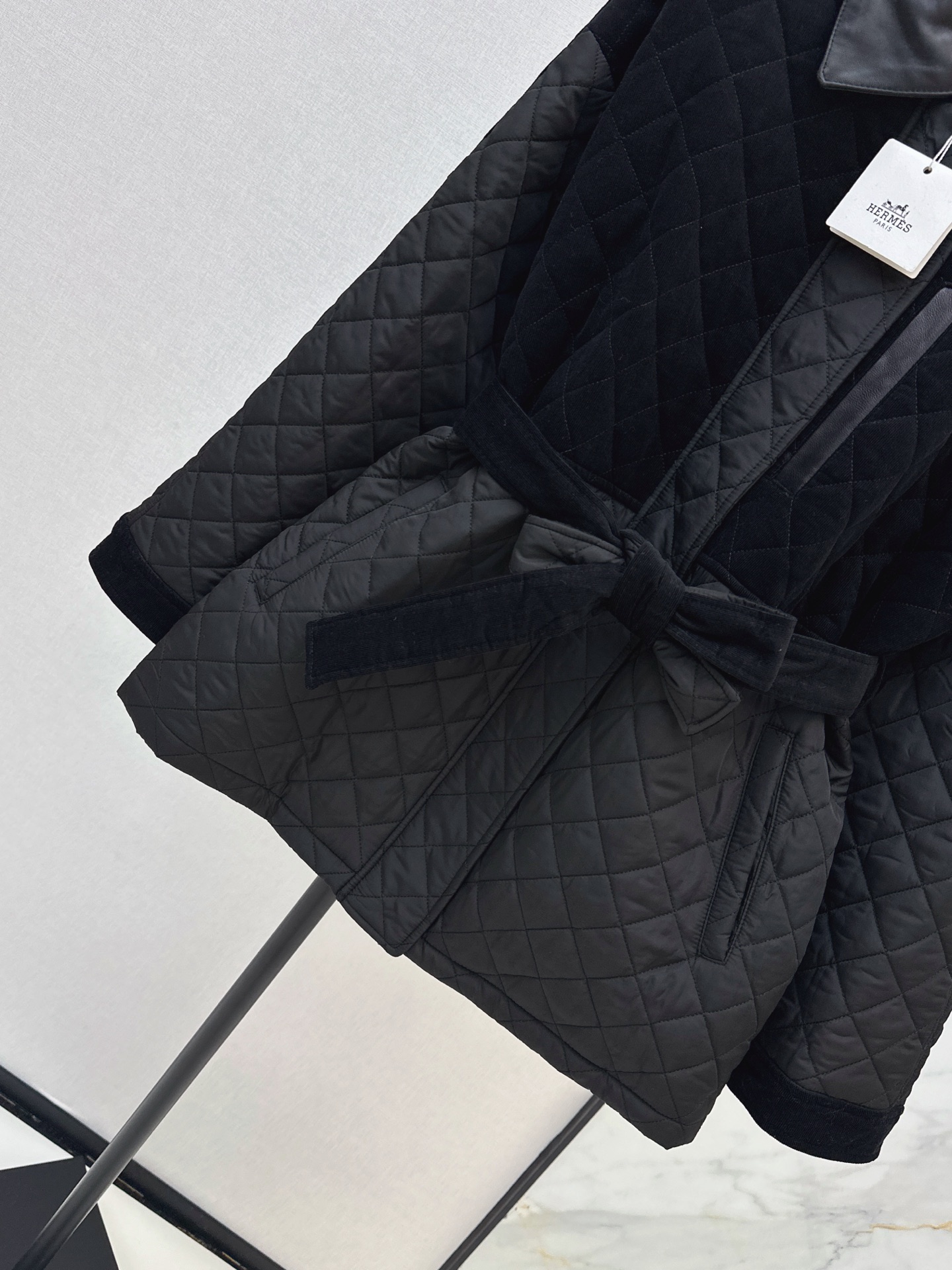 Her 26fw belted padded jacket