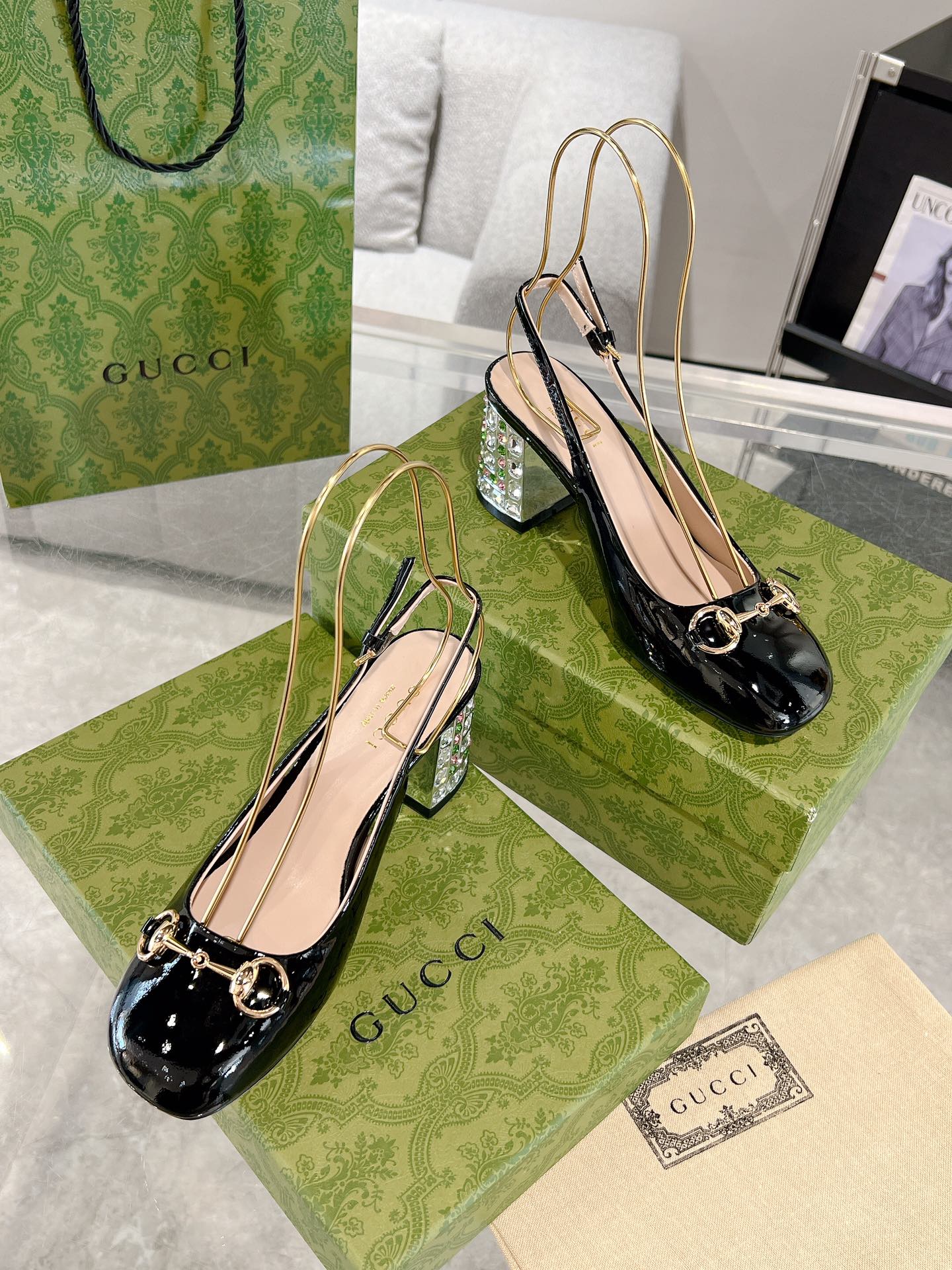 Gucc 26ss rhinestone slingback chunky heel