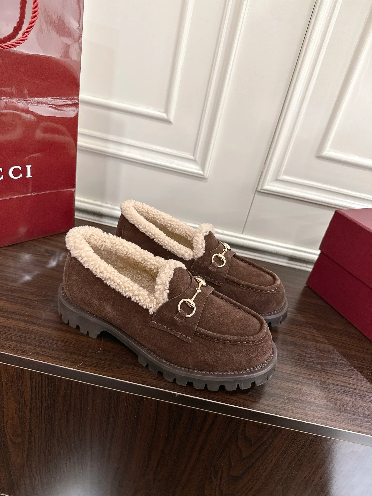 Gucc 25fw loafers shoes