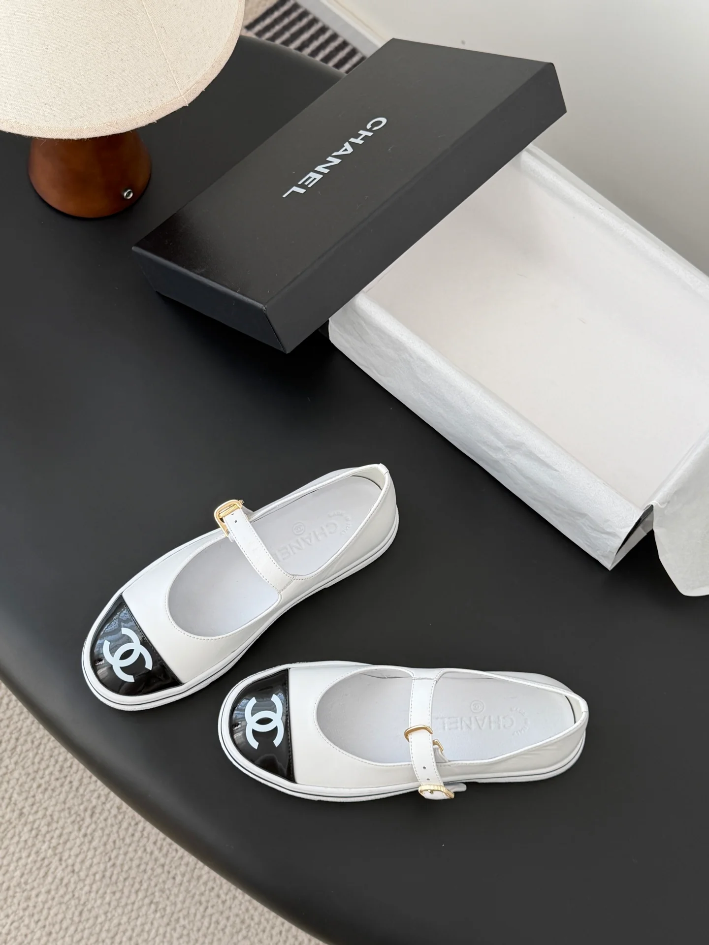 Chan 26P mary jane shoes