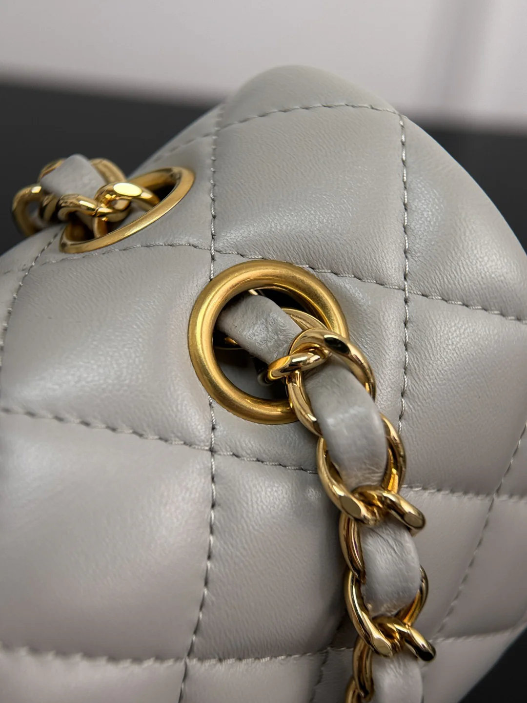 Chan cf23 chain shoulder bag