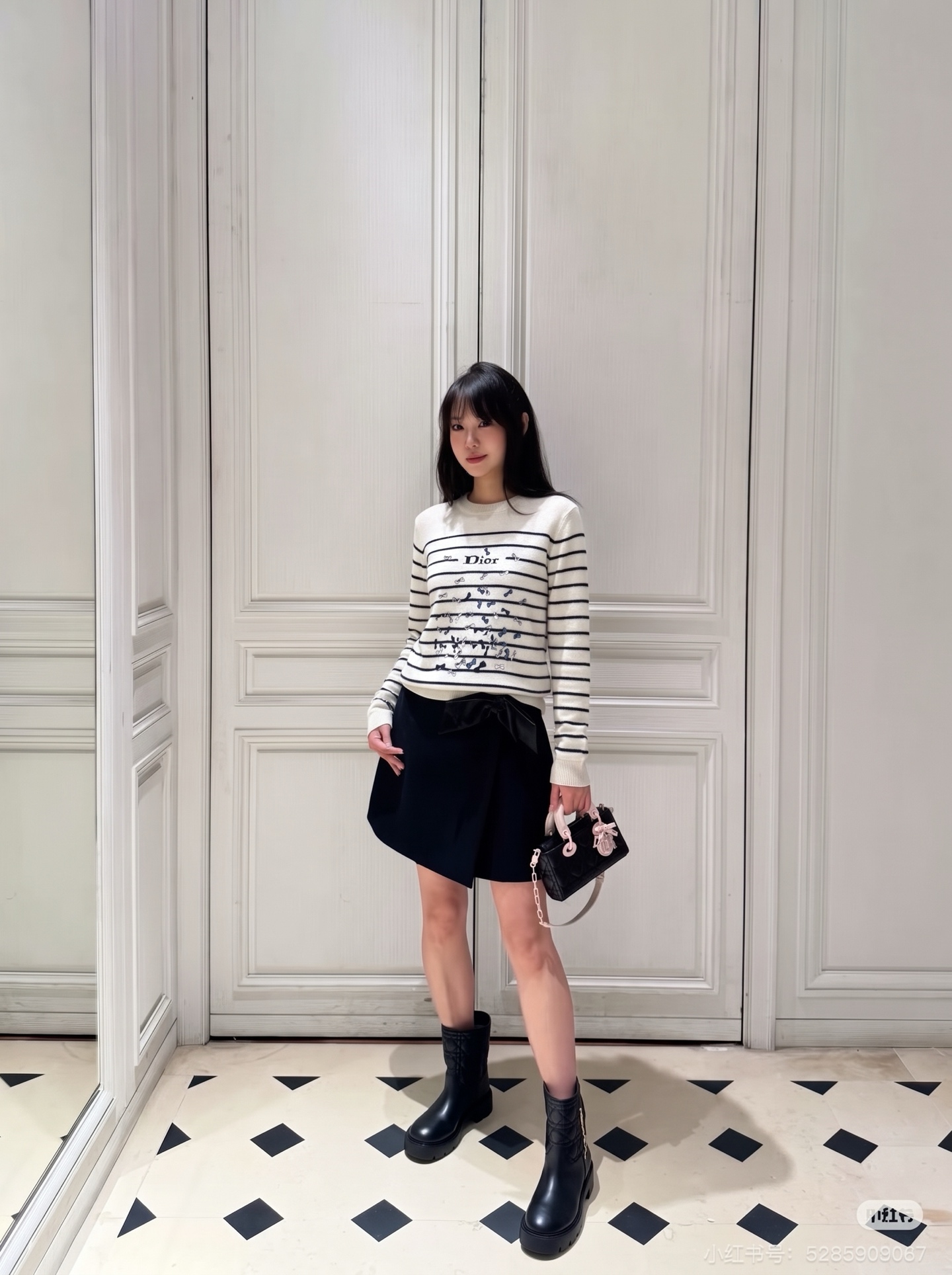 CD 26fw stripe bow knit sweater