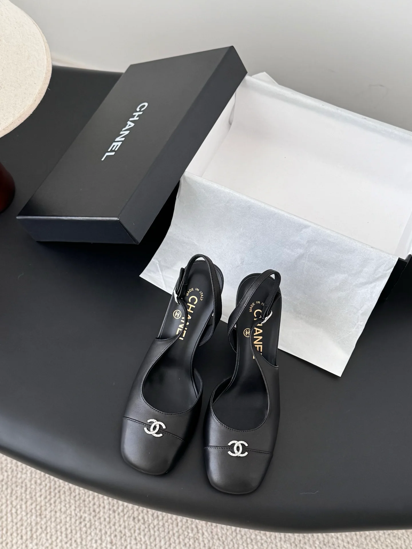 Chan 25fw slingback mary jane chunky heels