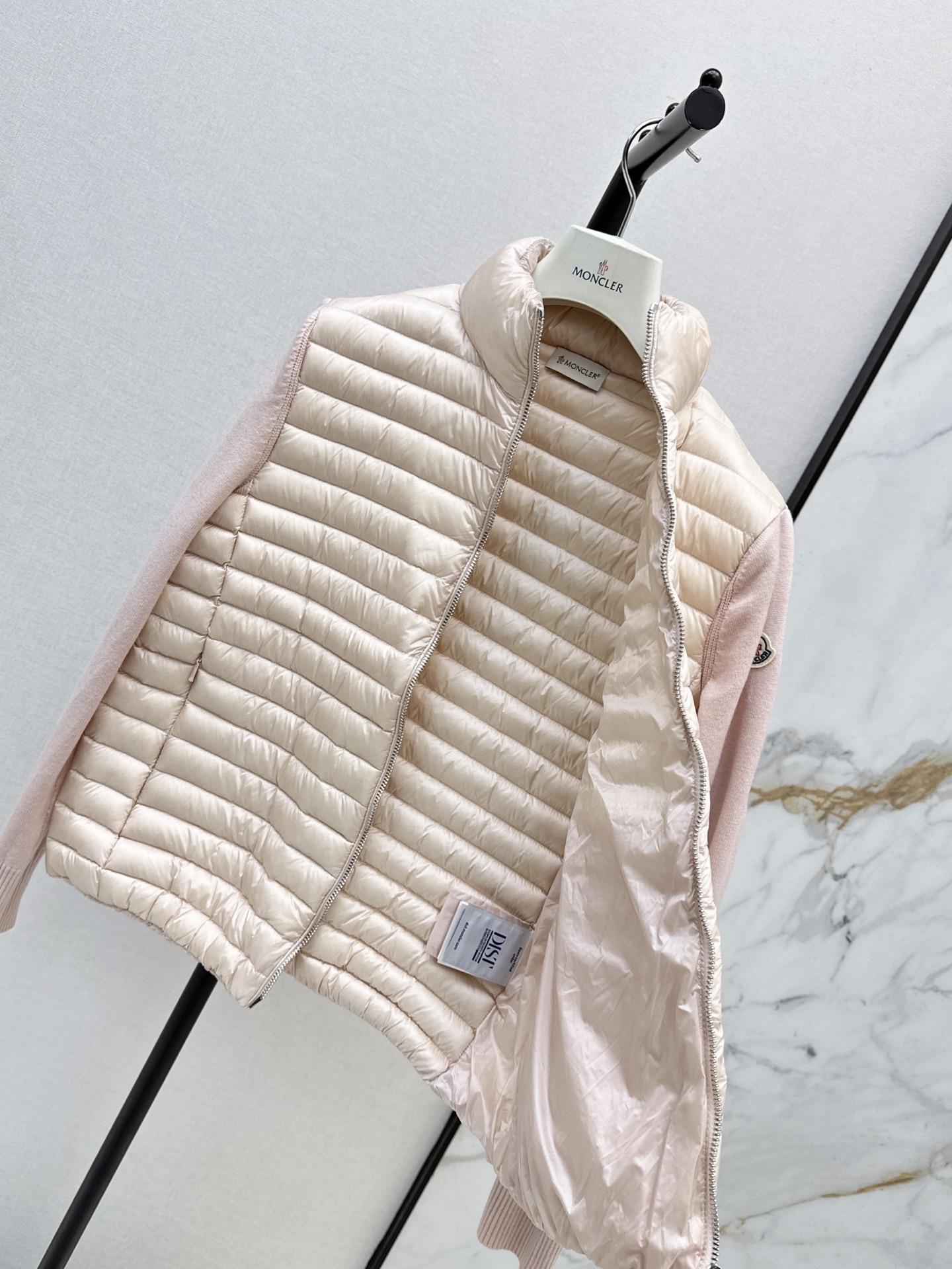 Monc 26fw cropped down jacket