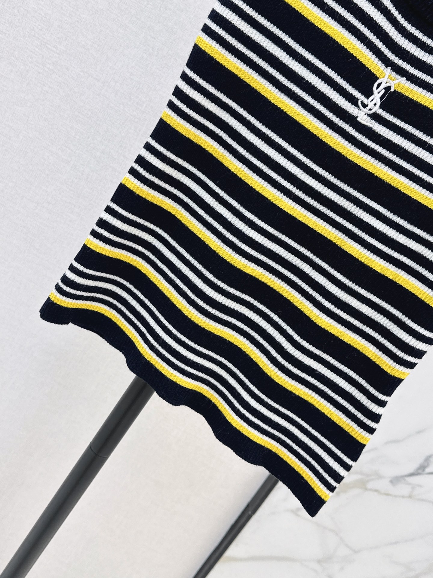Sain 26fw stripe knit vest