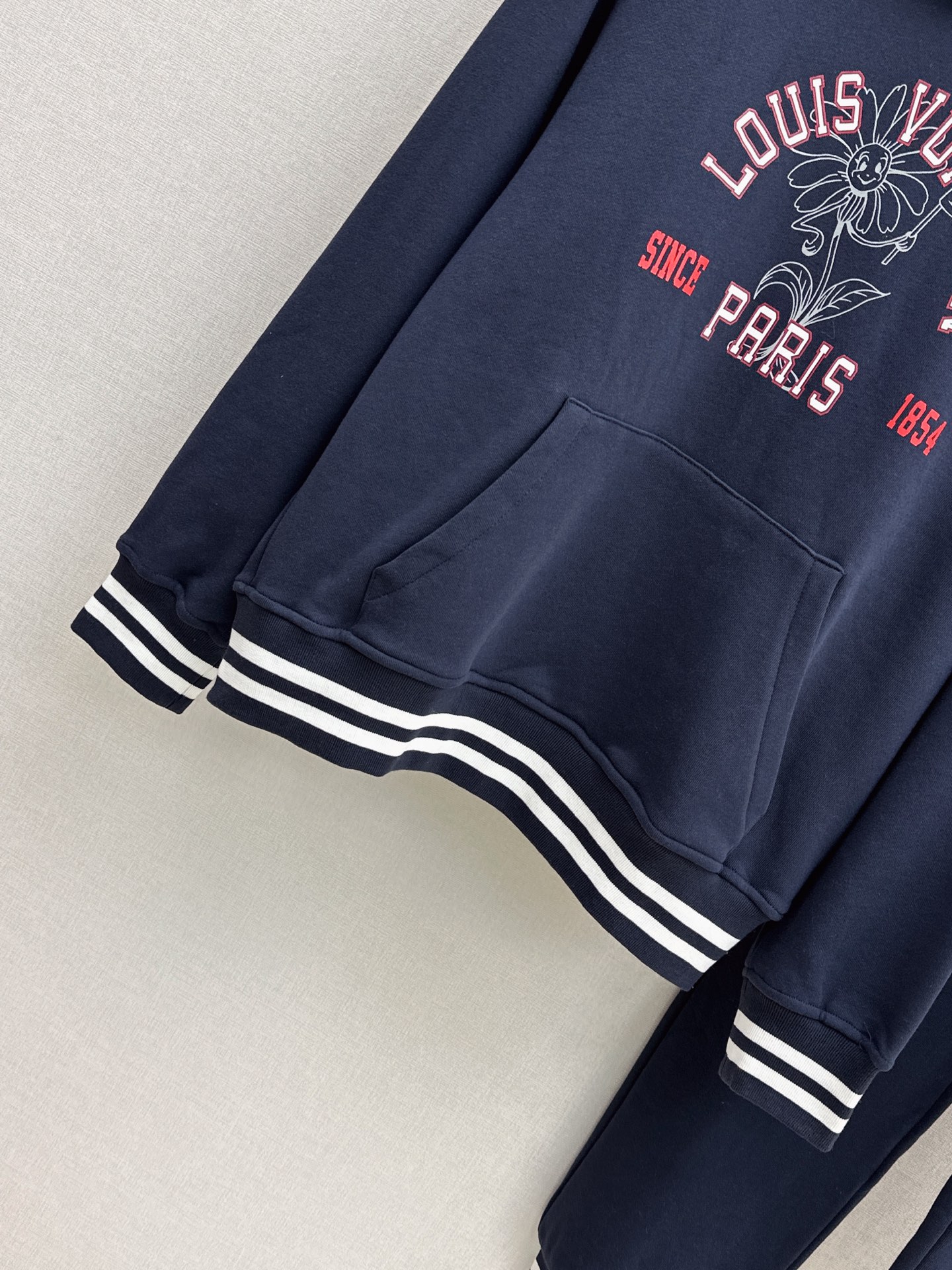 Loui 26fw hooide sweater pant sets