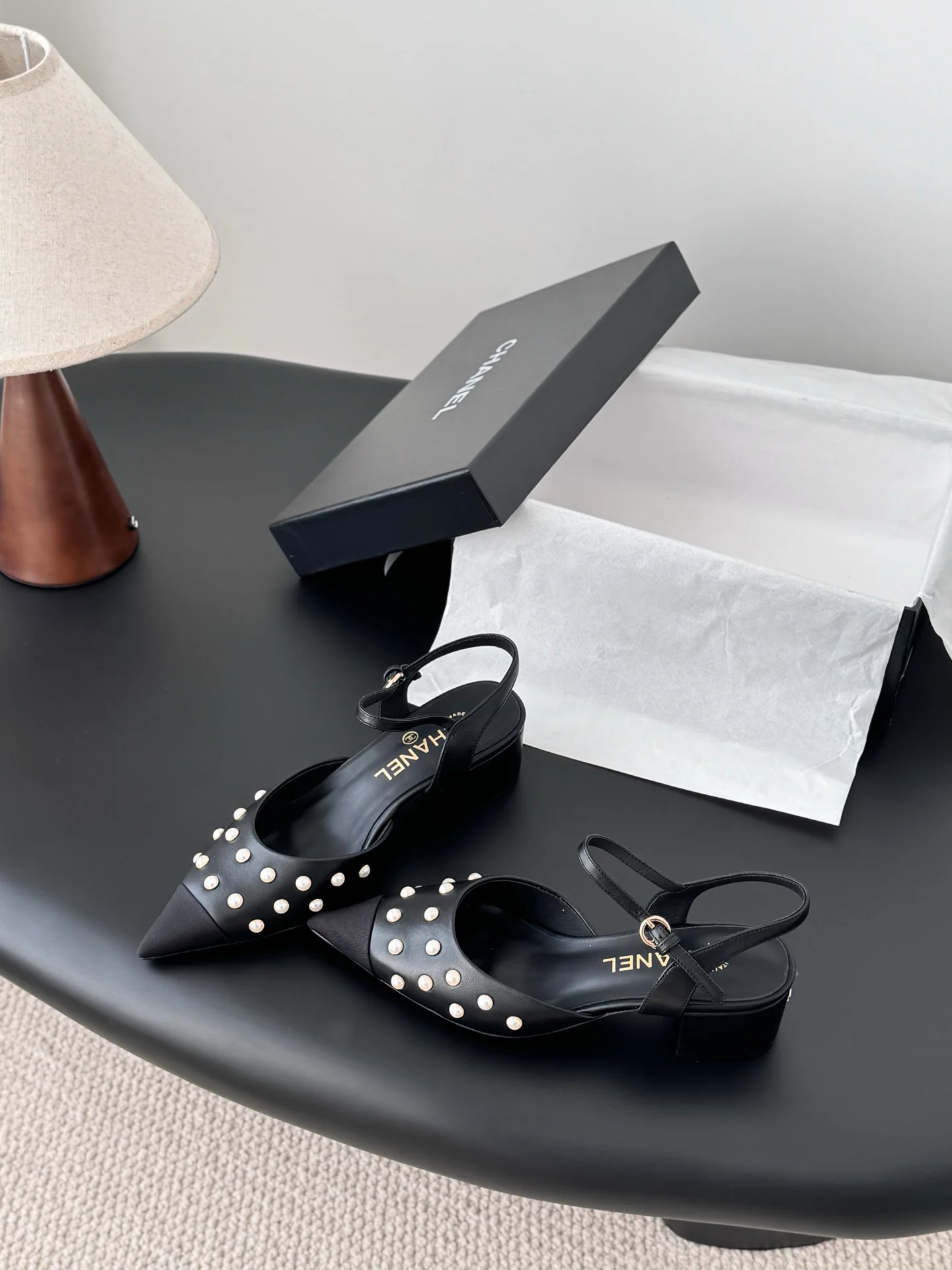 Chan 25fw rhinestones slingback sandals