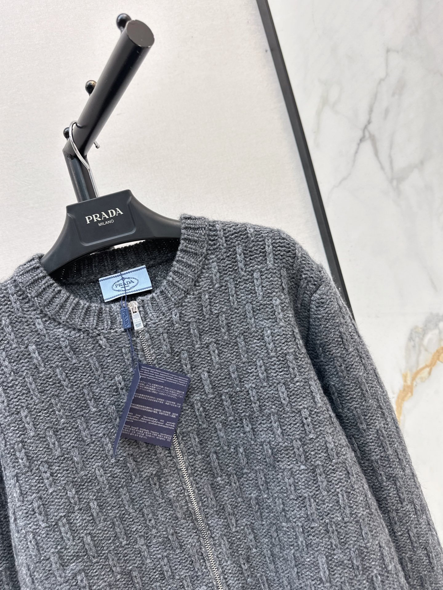 Pra 26fw cable zipper knit jacket