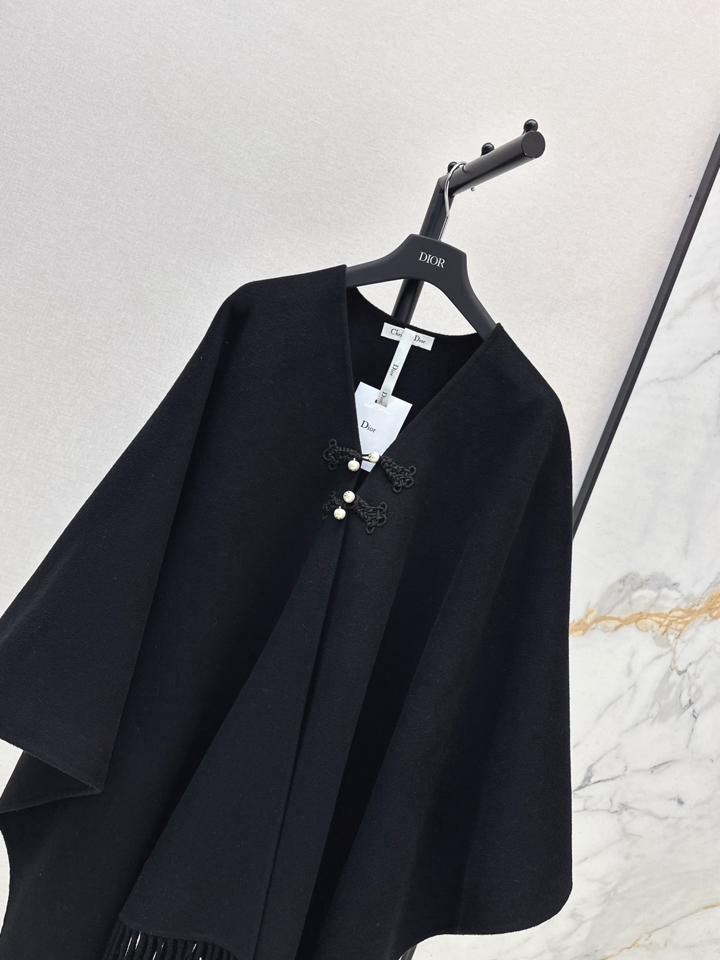 CD 26fw wool shawls