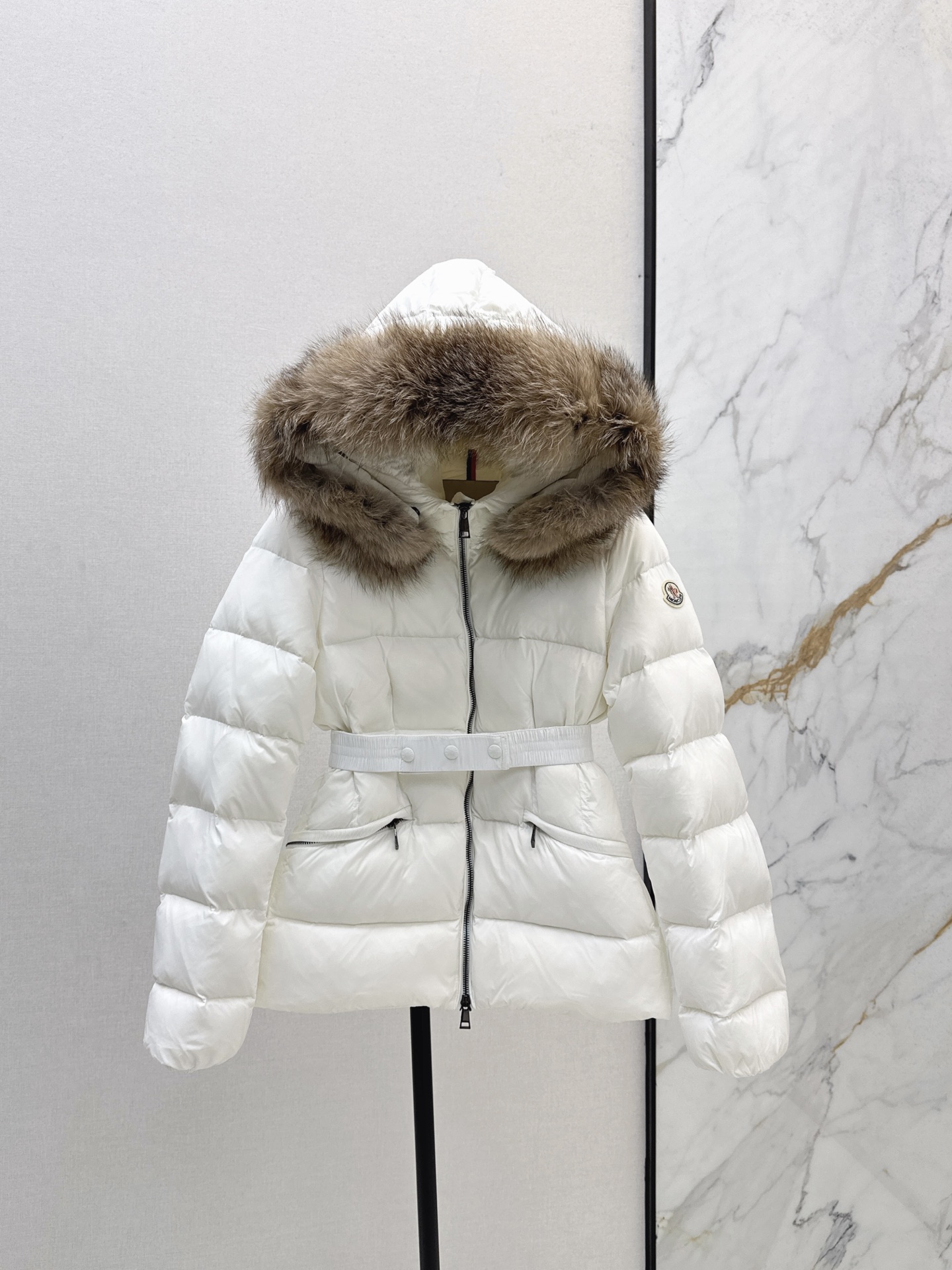 Monc 26fw hooded down jacket