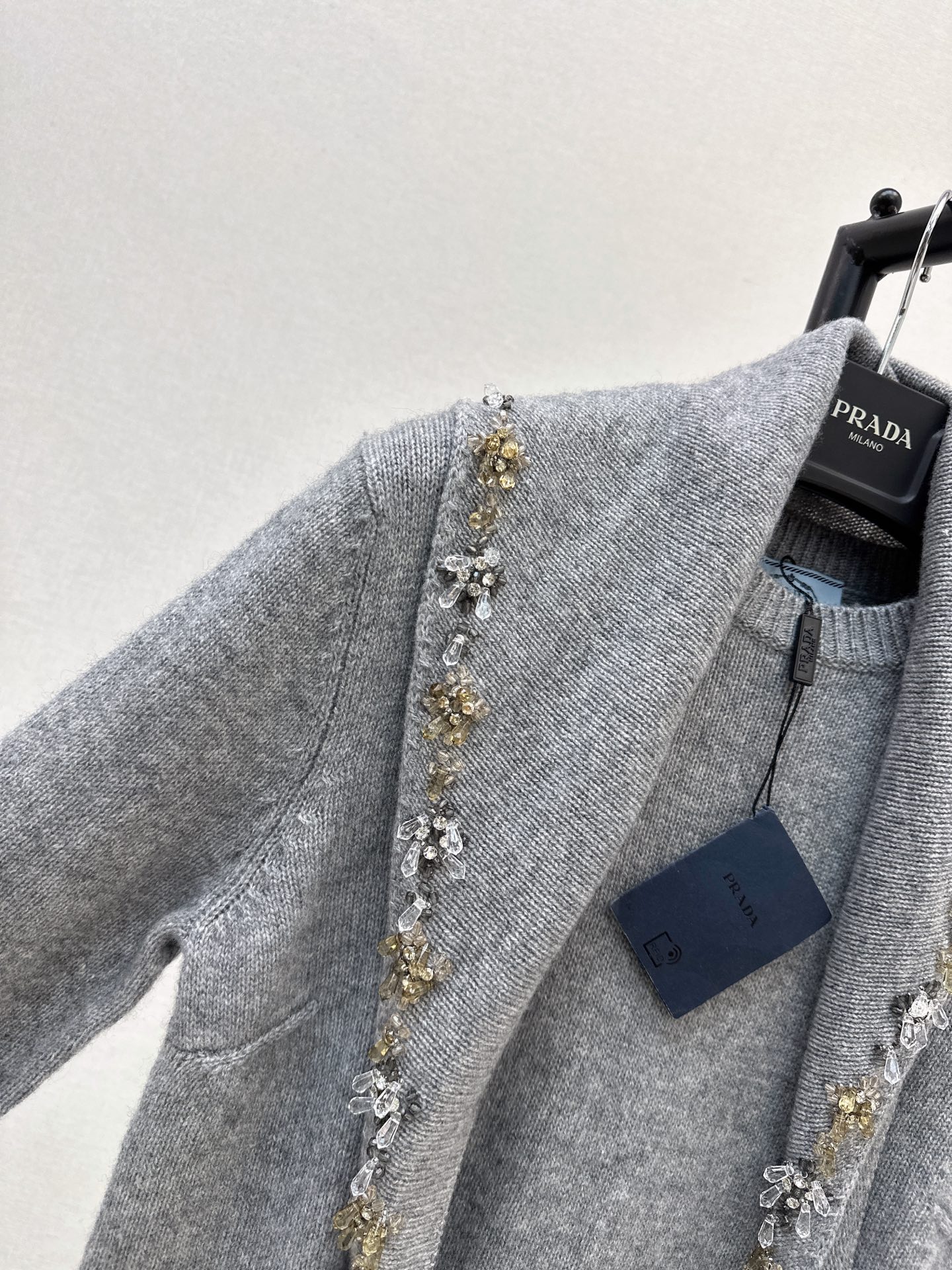 Pra 26fw beading shawl cashmere sweater