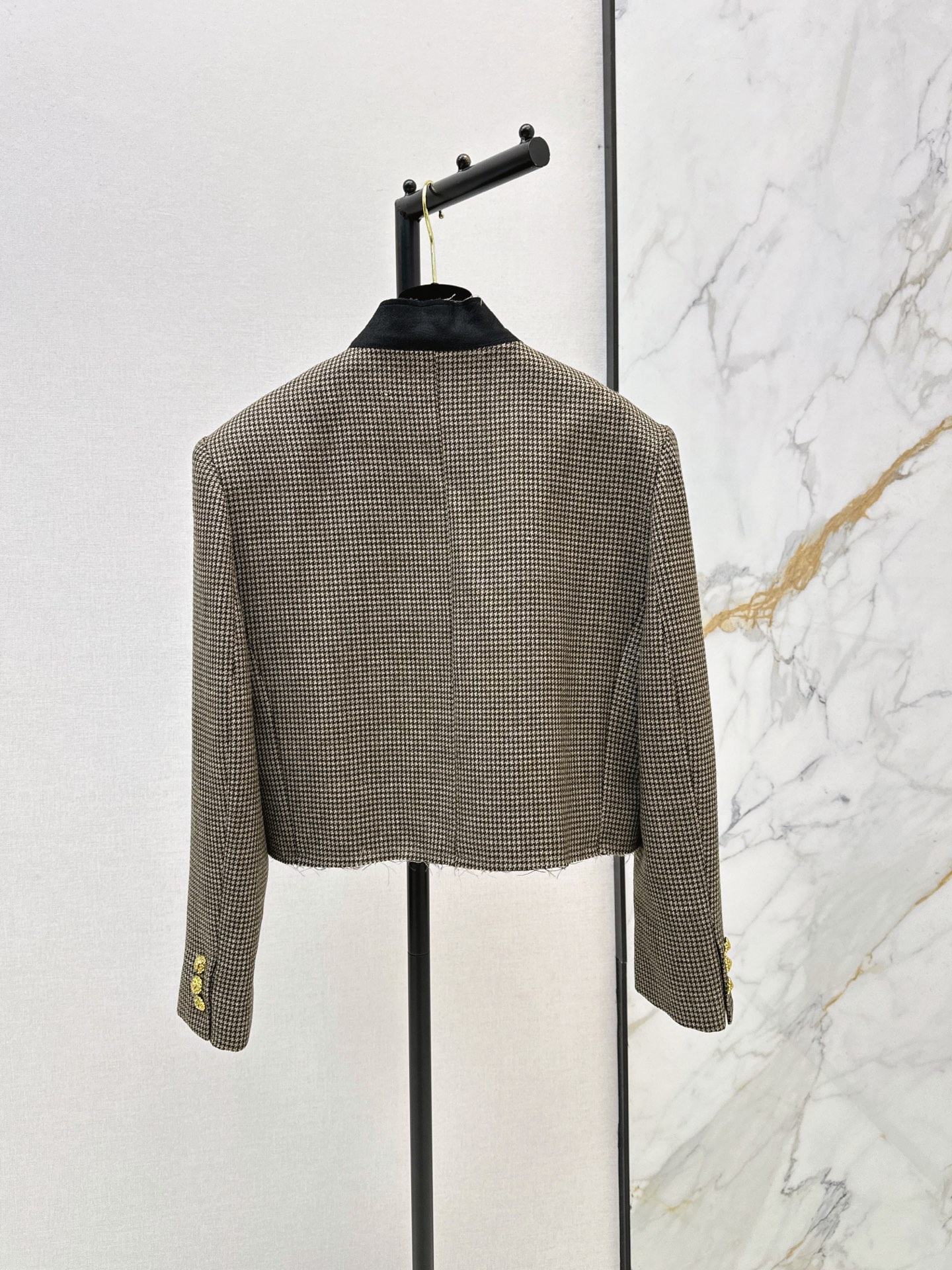 Chan 26fw cropped houndstooth jacket