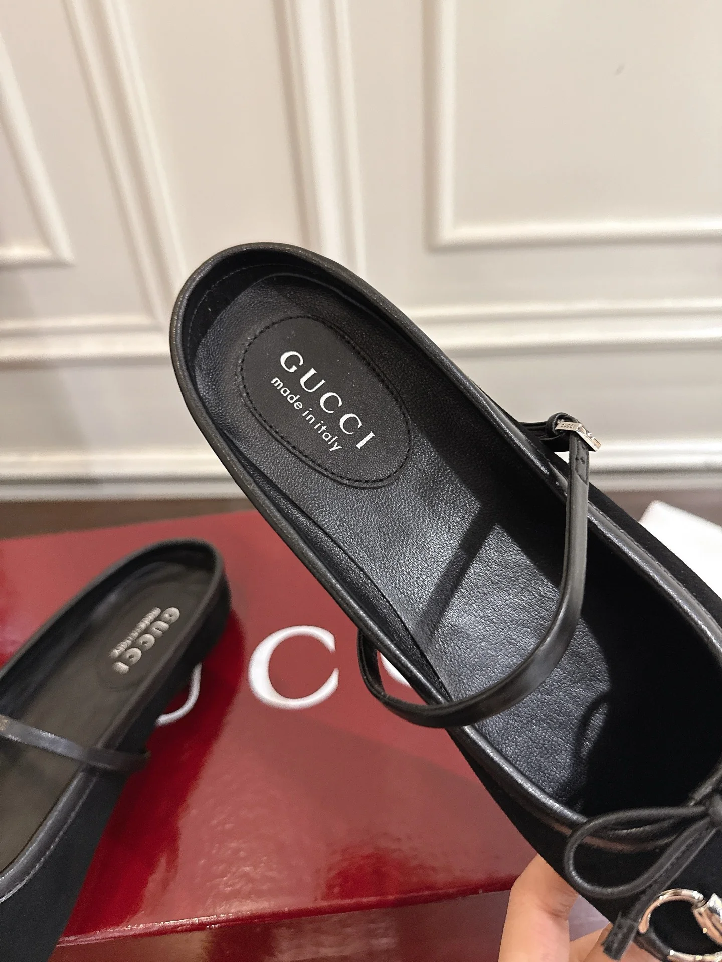 Guc 25fw mules