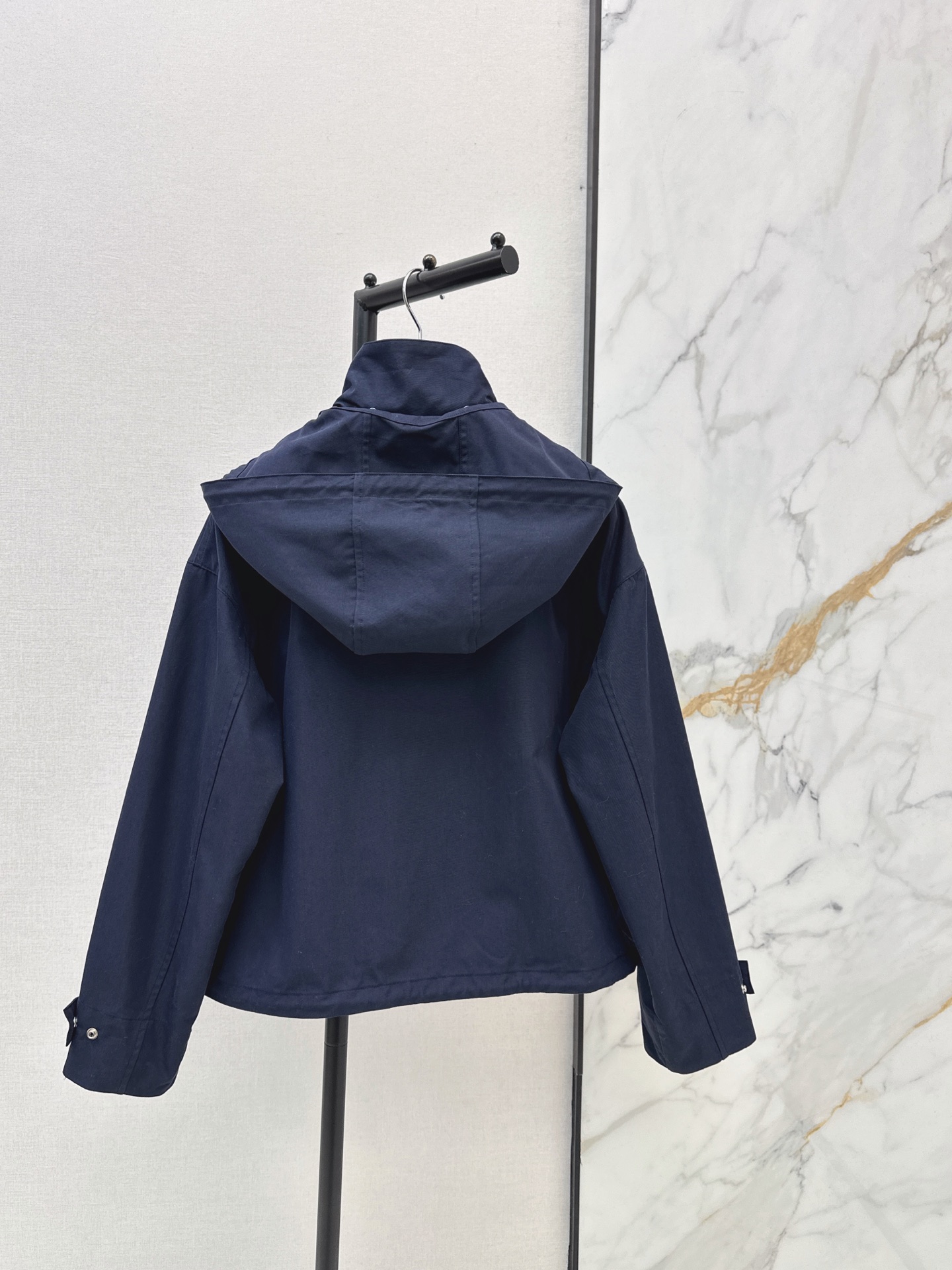 CD26fw hooded jacket
