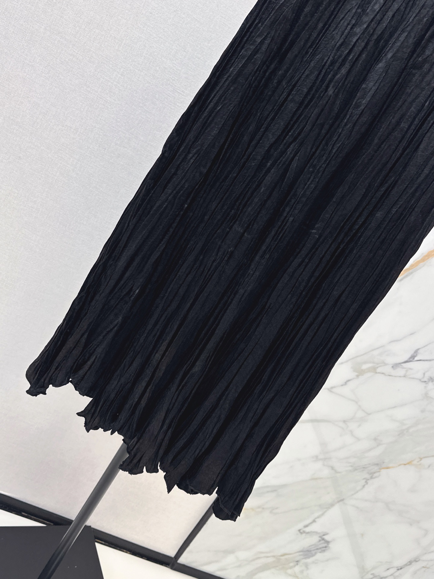 Chan 26fw pleated skirt