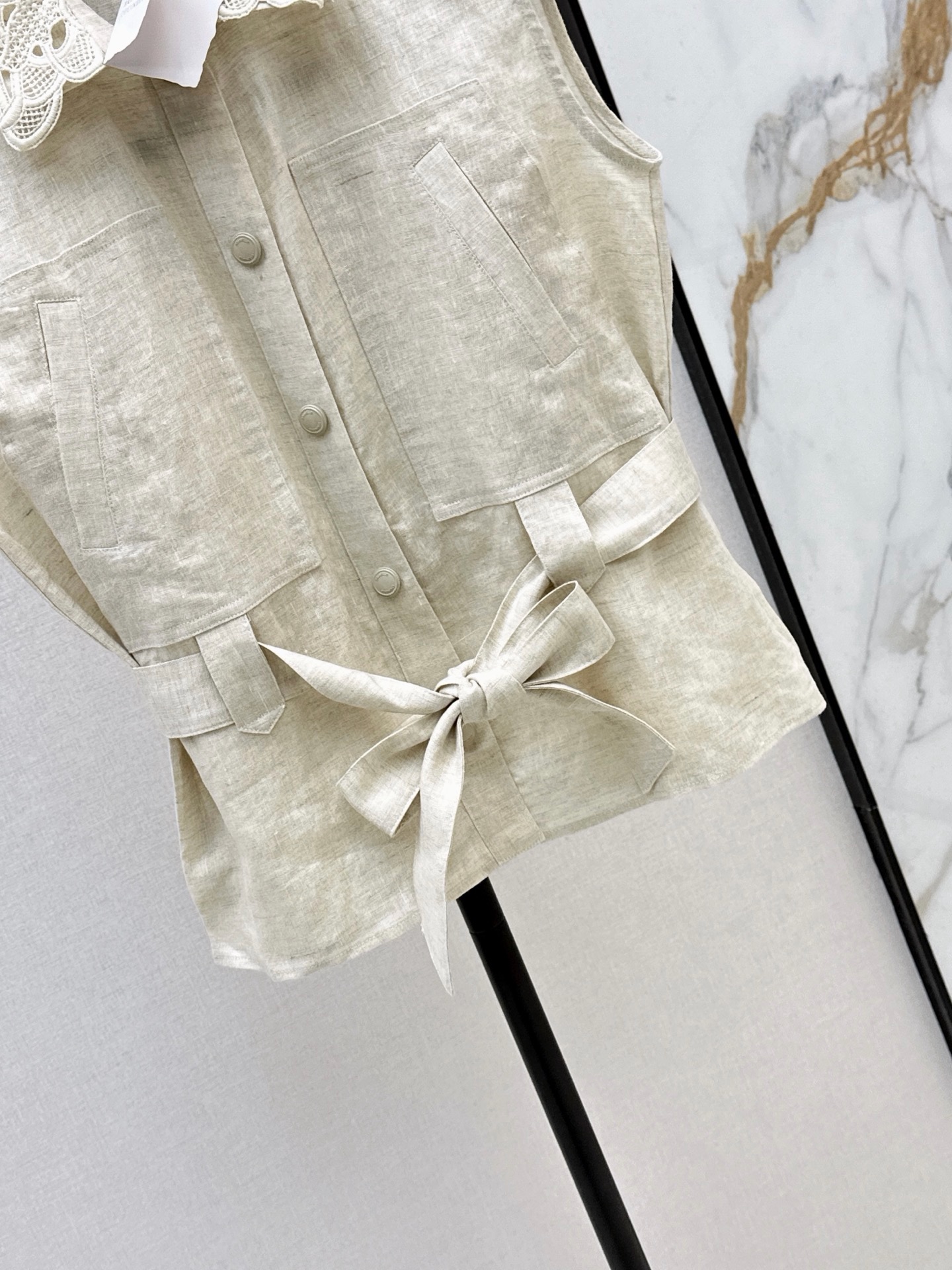 Brun 26ss embroidery waistcoat