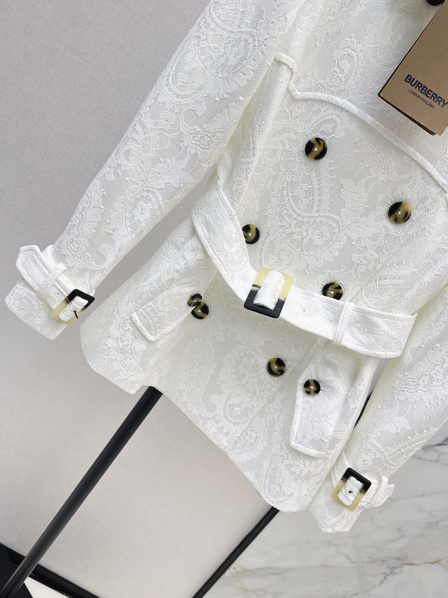 Bur 26fw lace cropped trench coats