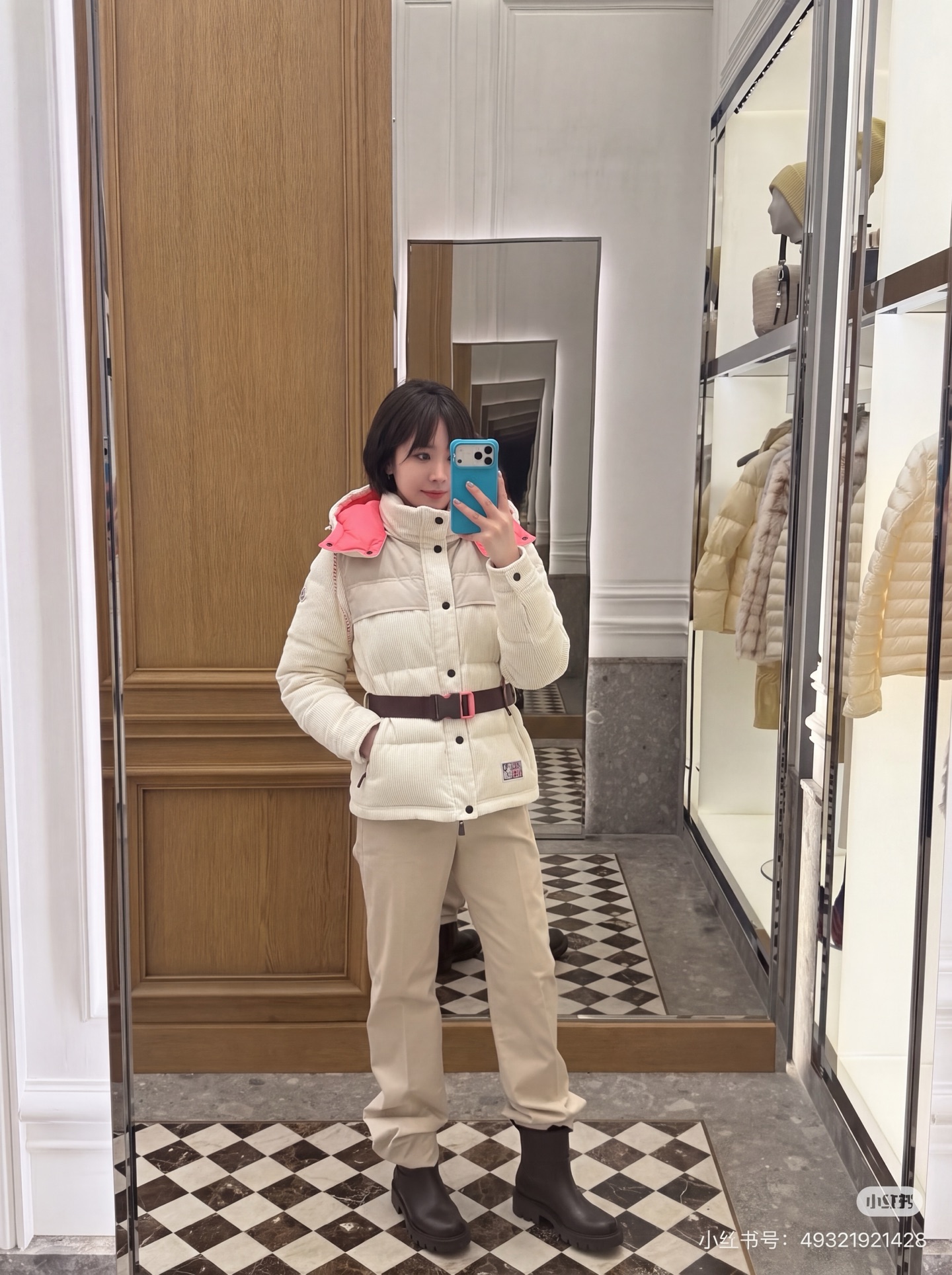 Monc 26fw hooded deatchable down jacket