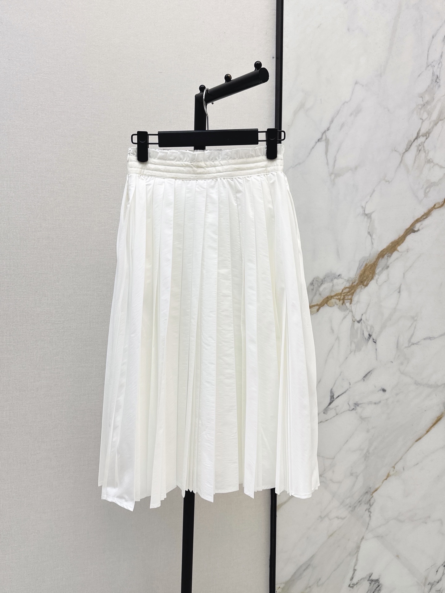 Pra 26fw pleated skirt