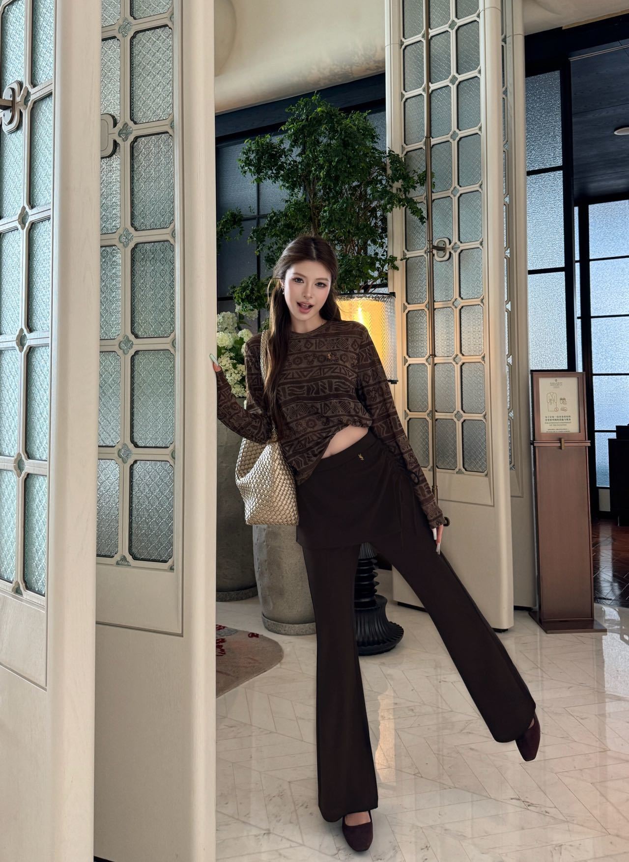 Sain 26fw asymmetric skirt-overlay flared pants