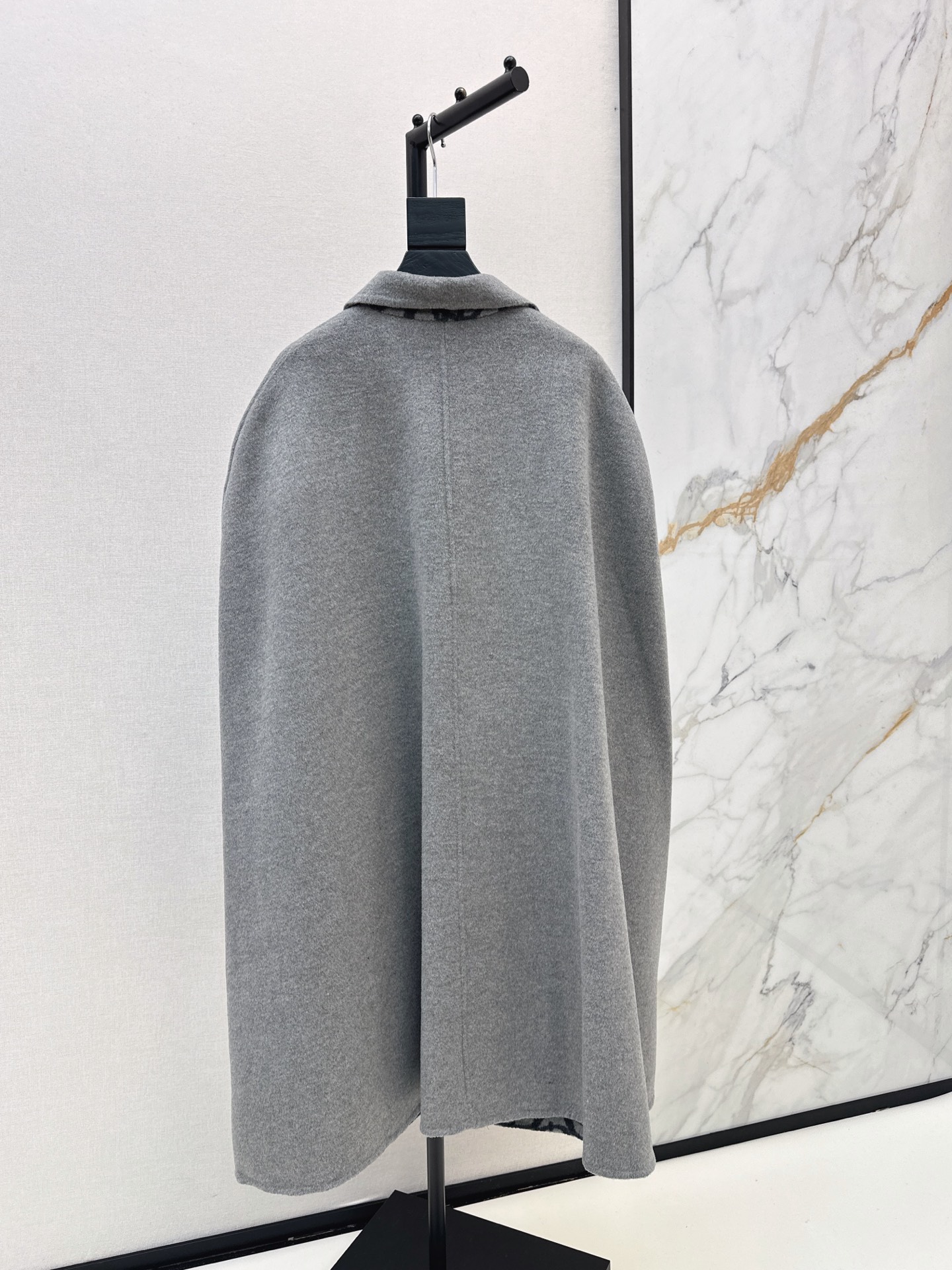 Bur 26fw woolen cape overcoats