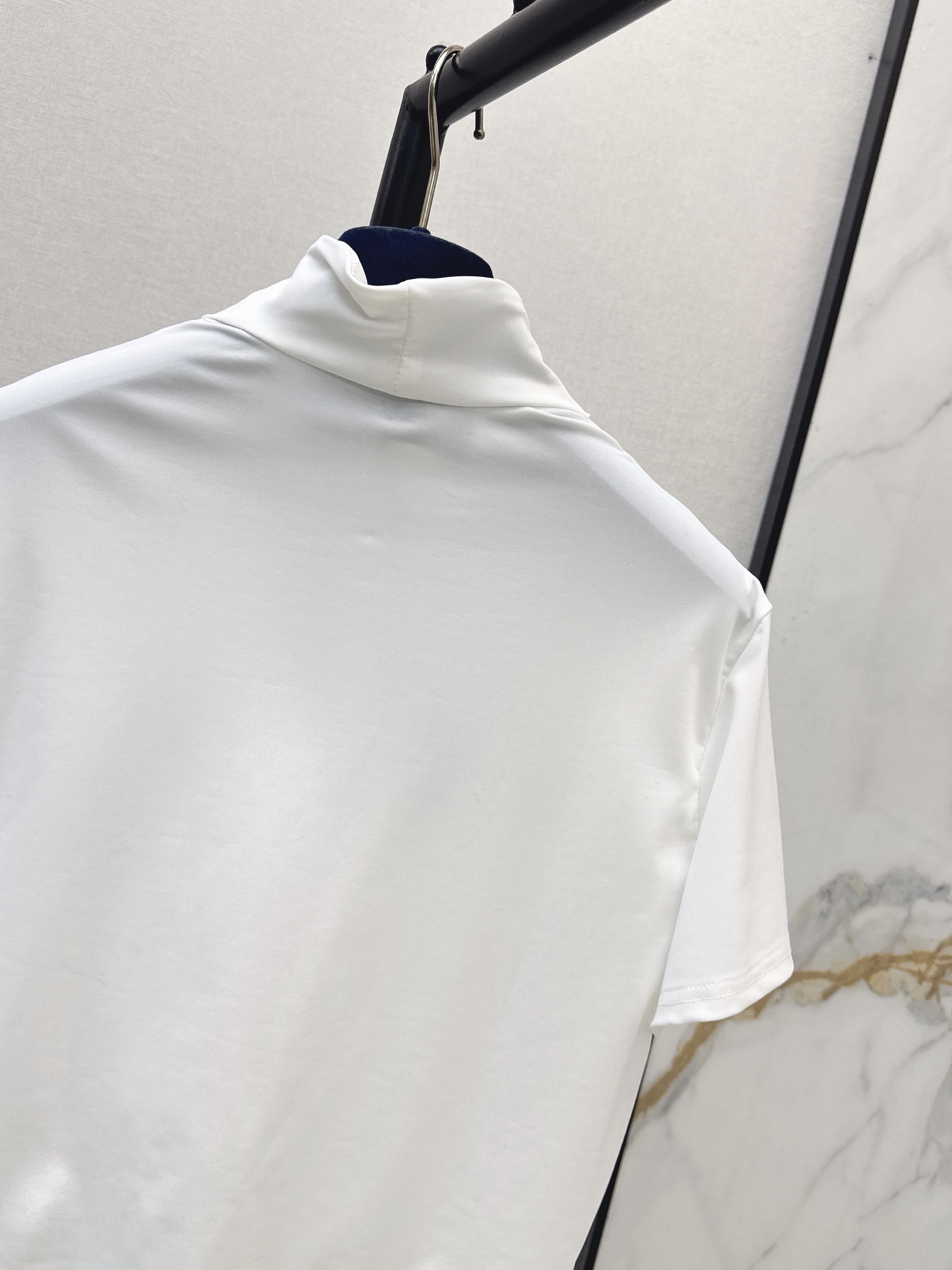 Loui 26fw ribbon shirt