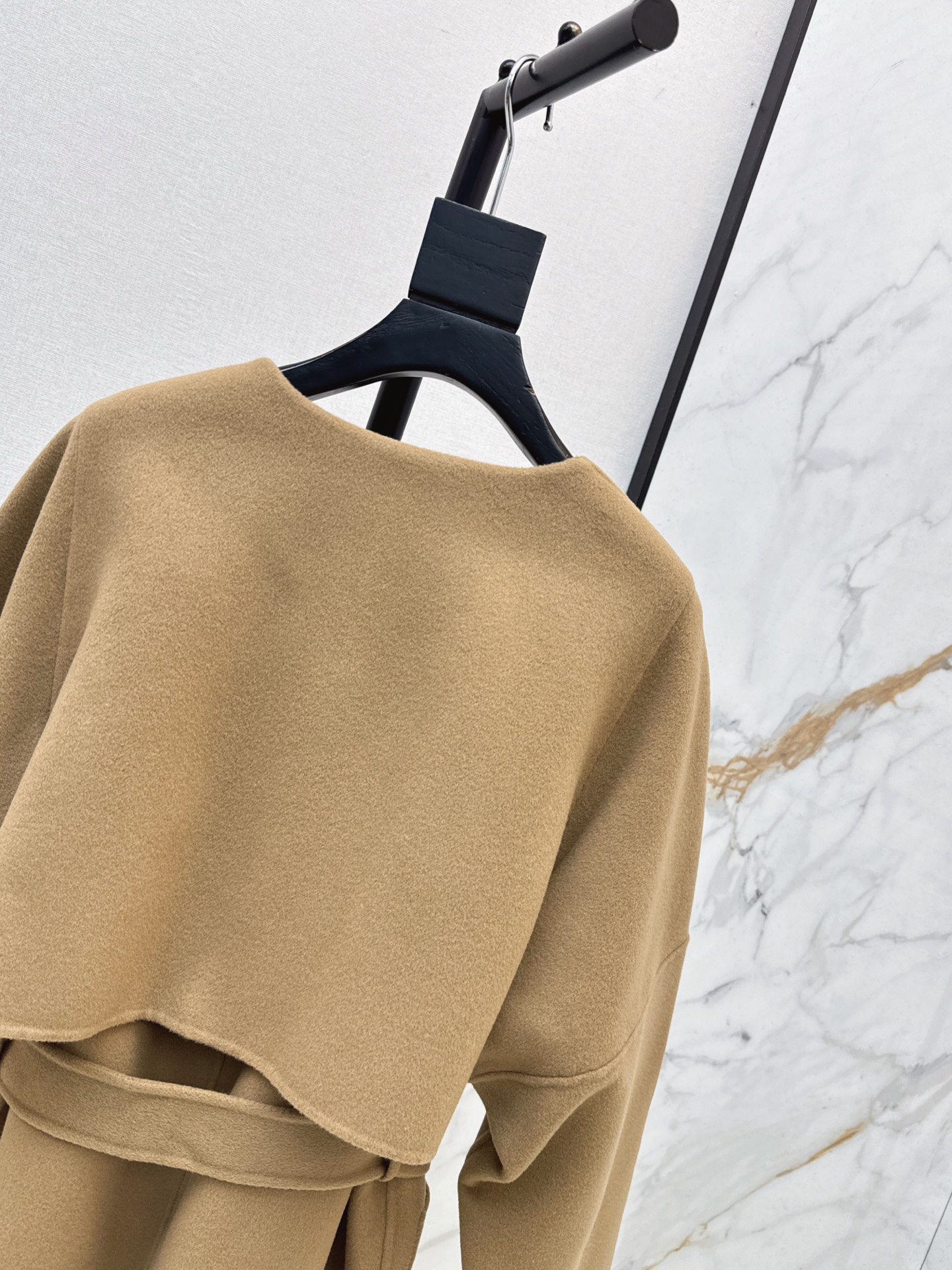 Her 26fw woolen overcoats