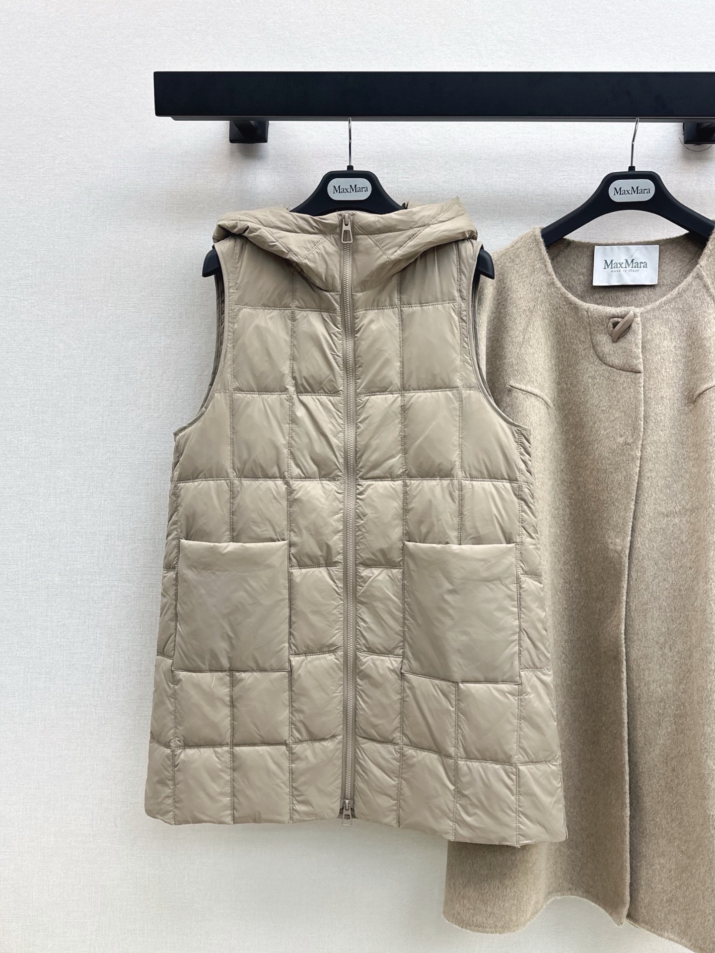 Max 26fw hooded down vest overcoats sets