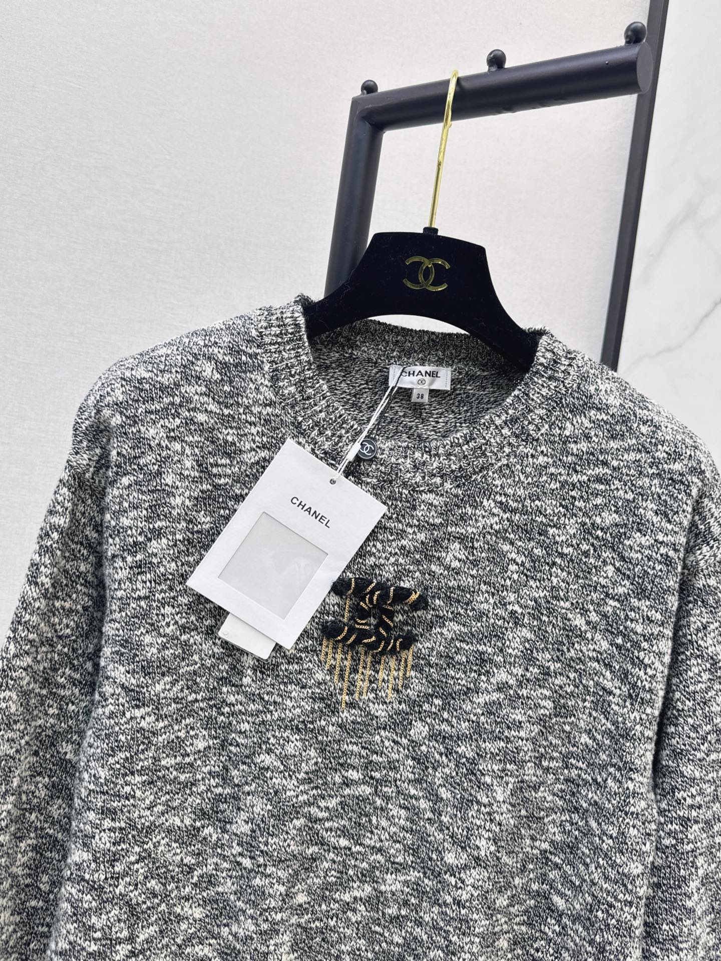Chan 26fw embroidery sweater