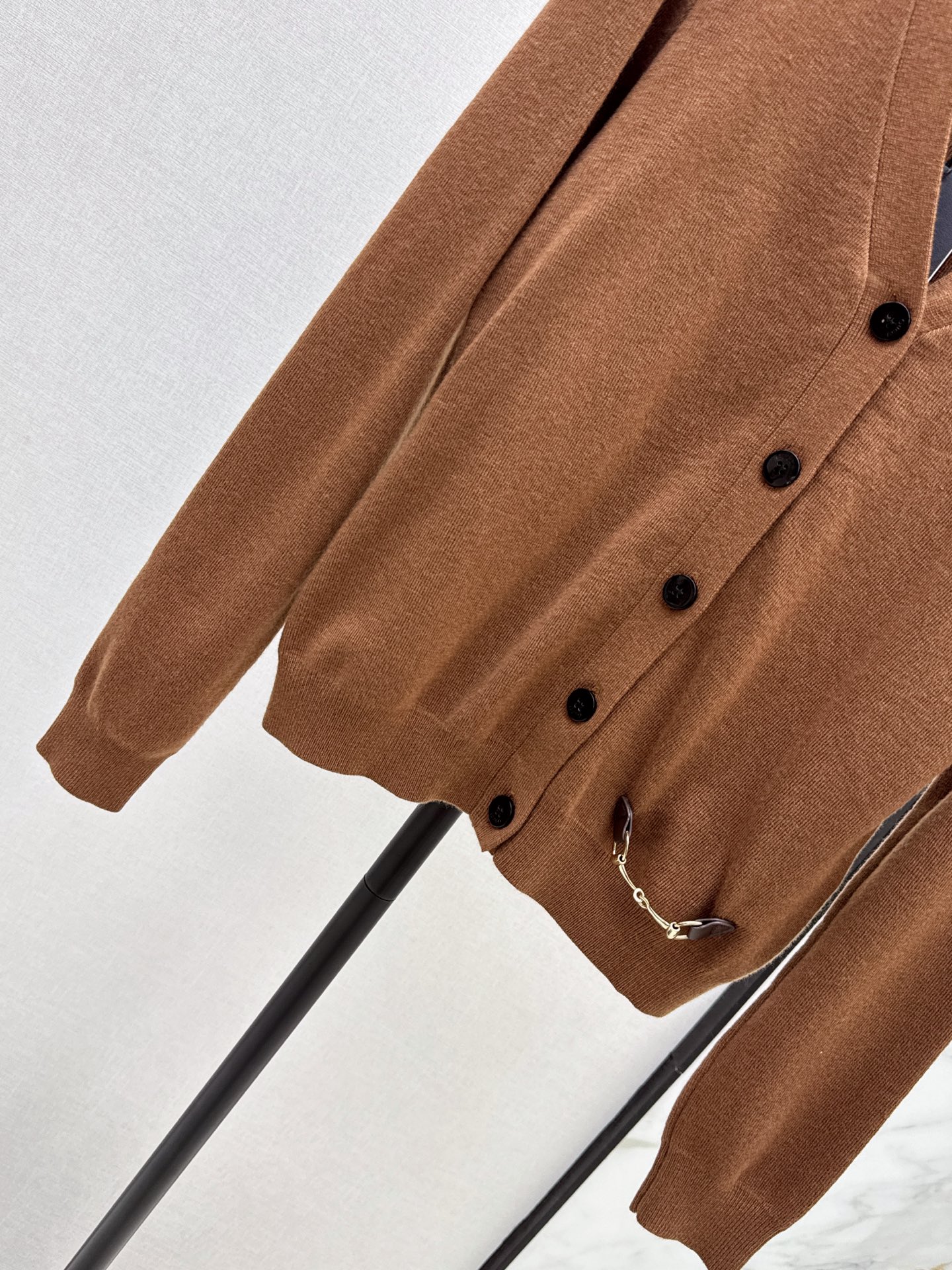 Guc 26fw knit cardigan