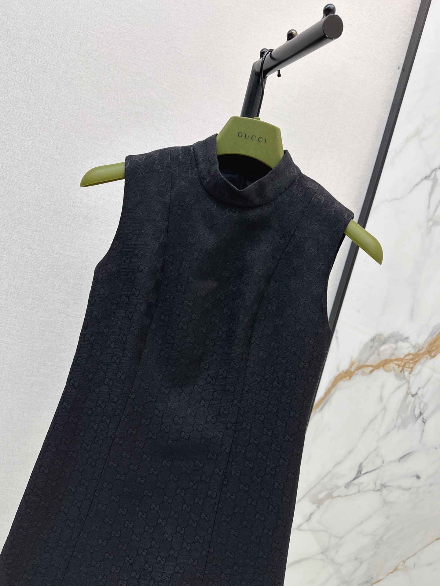 Guc 26fw sleeveless jacquard dress